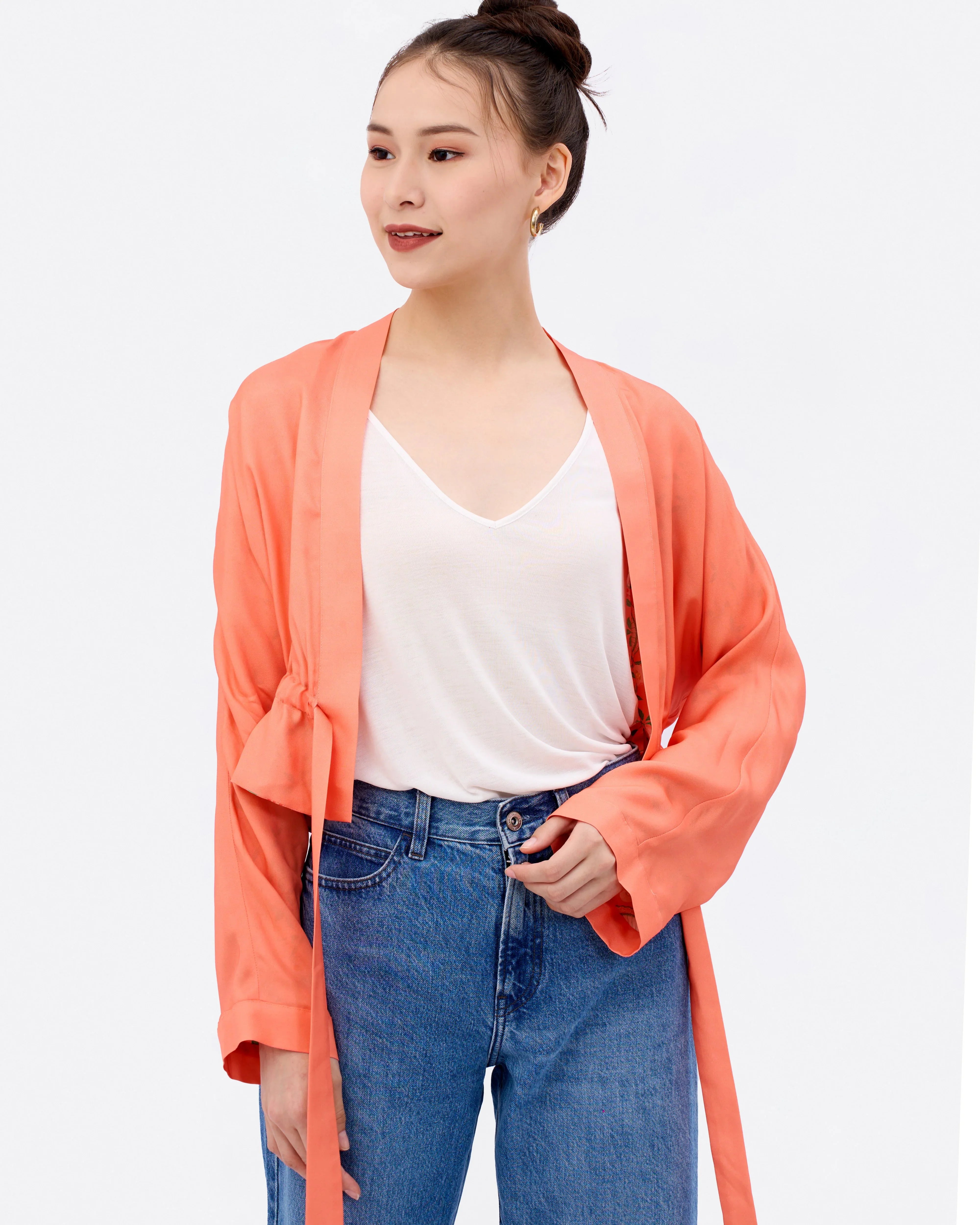 STUDIO QILING | Golden Peaches Coral Reversible Cropped Kimono