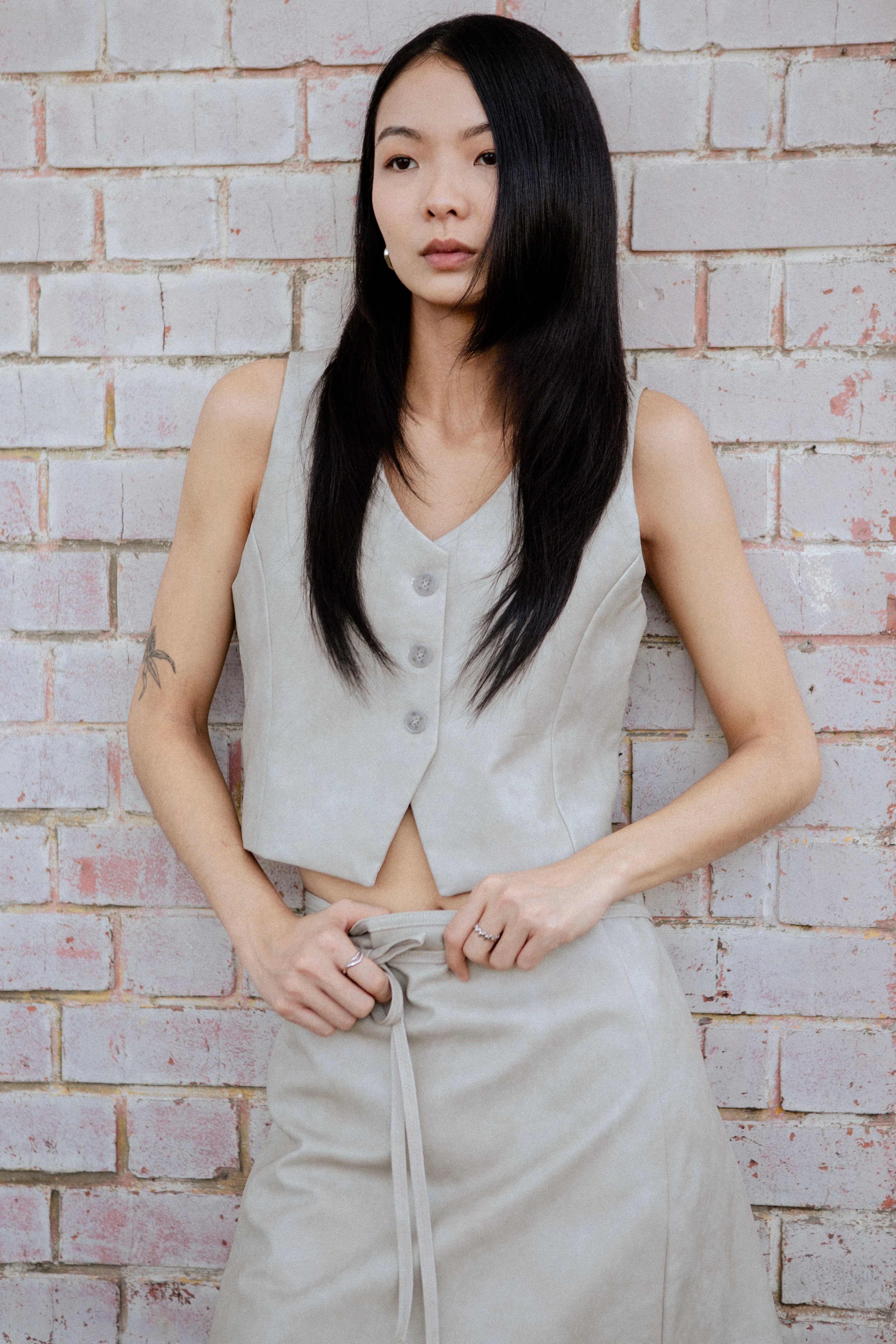 SAERO COLLECTIVE | Hae Structured Vest | Sand