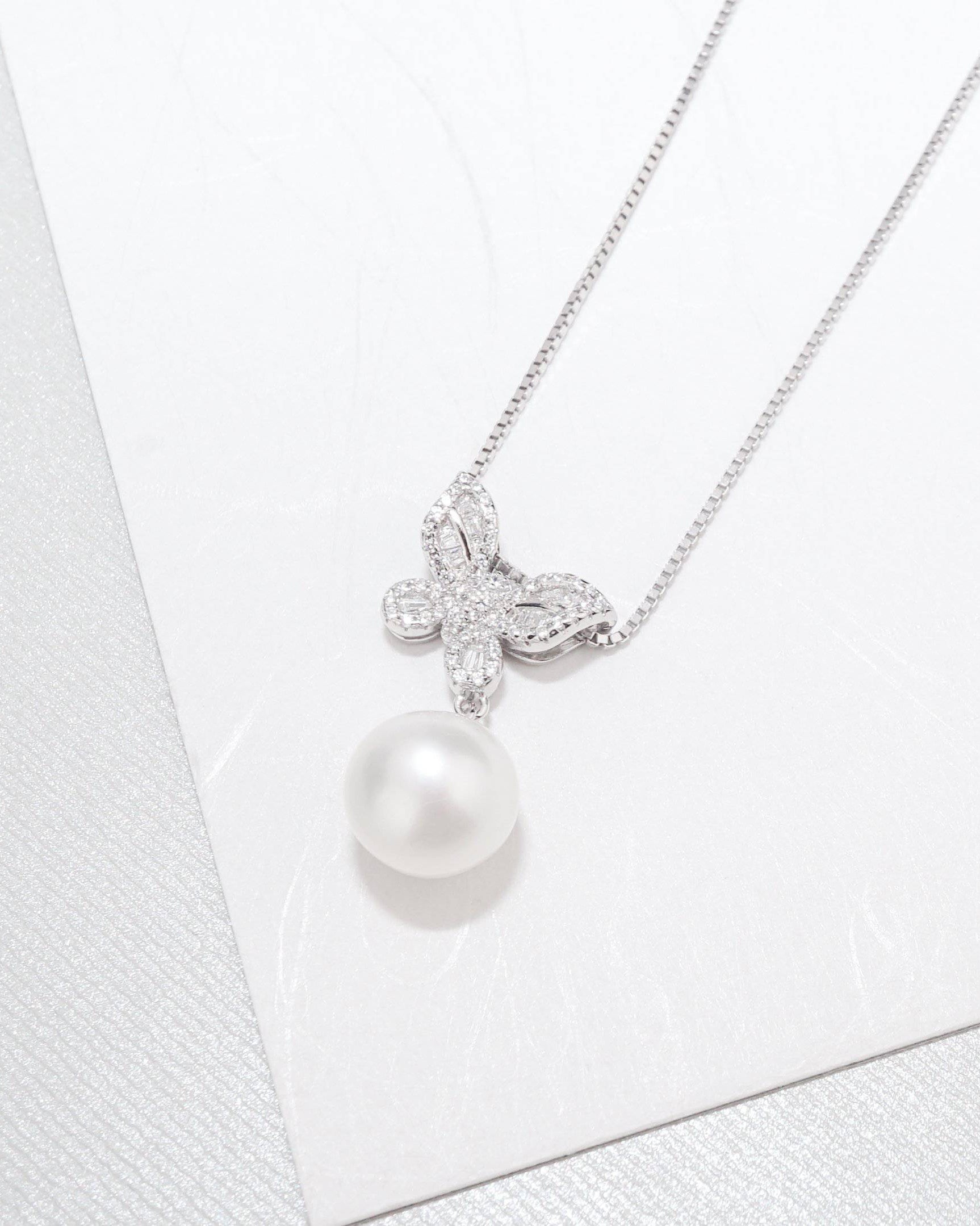 PEARLY LUSTRE | Elegant Freshwater Pearl Necklace WN00174 | GARDENS
