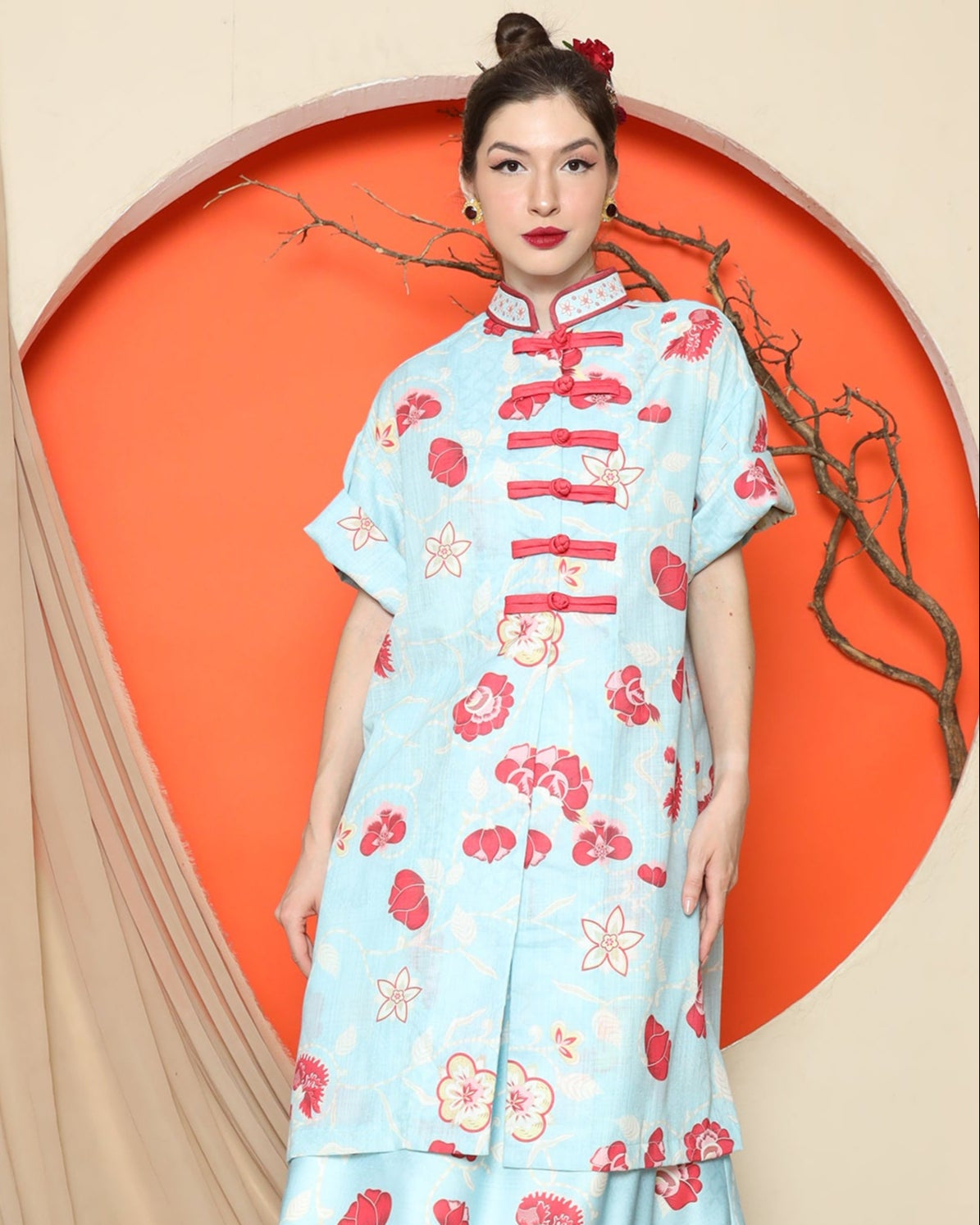 KANZI COLLECTION | Blue Floral Cheongsam Skirt Set