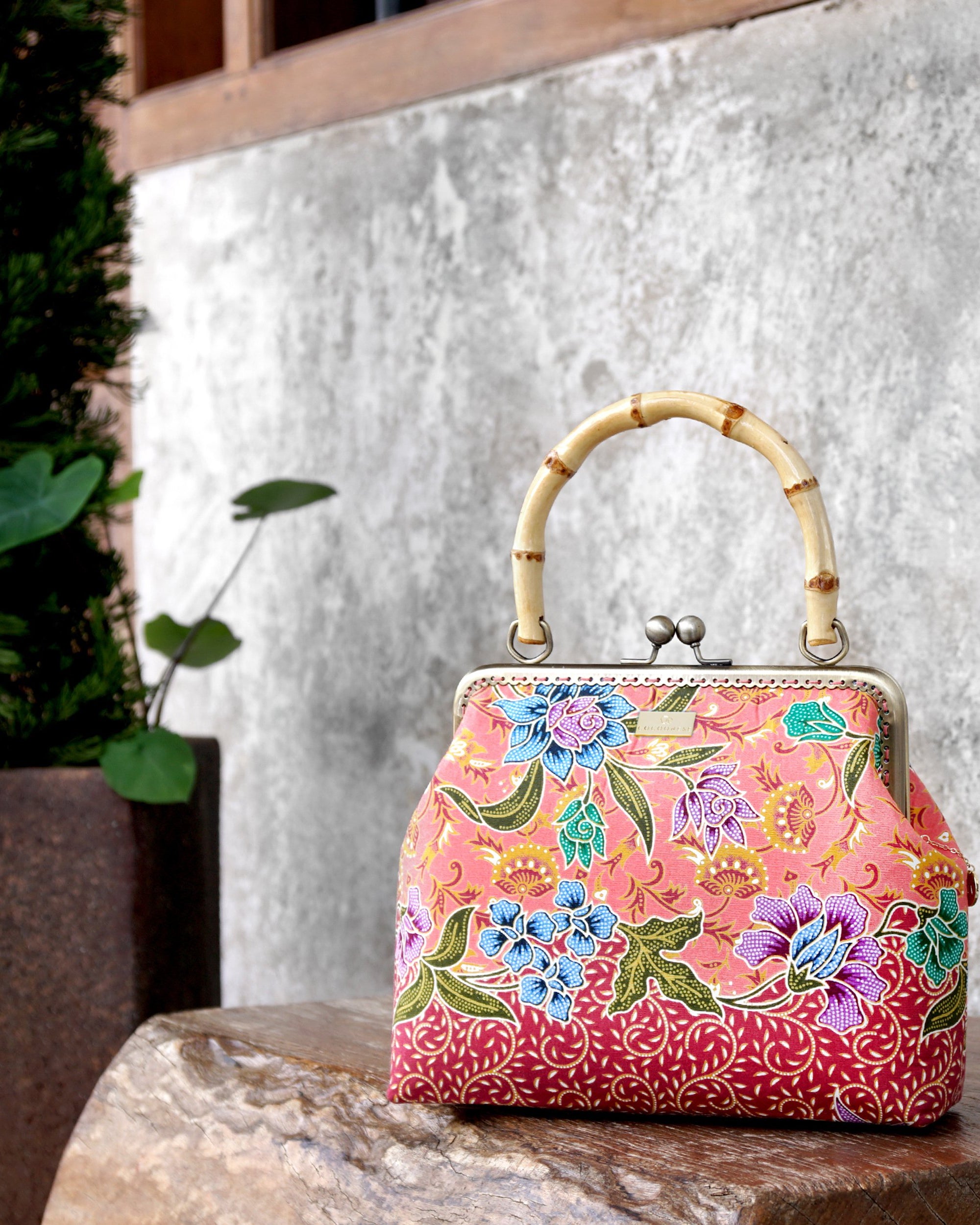 COCOONESE | Bamboo Top Handle Bag - Revolving Dream (PK)