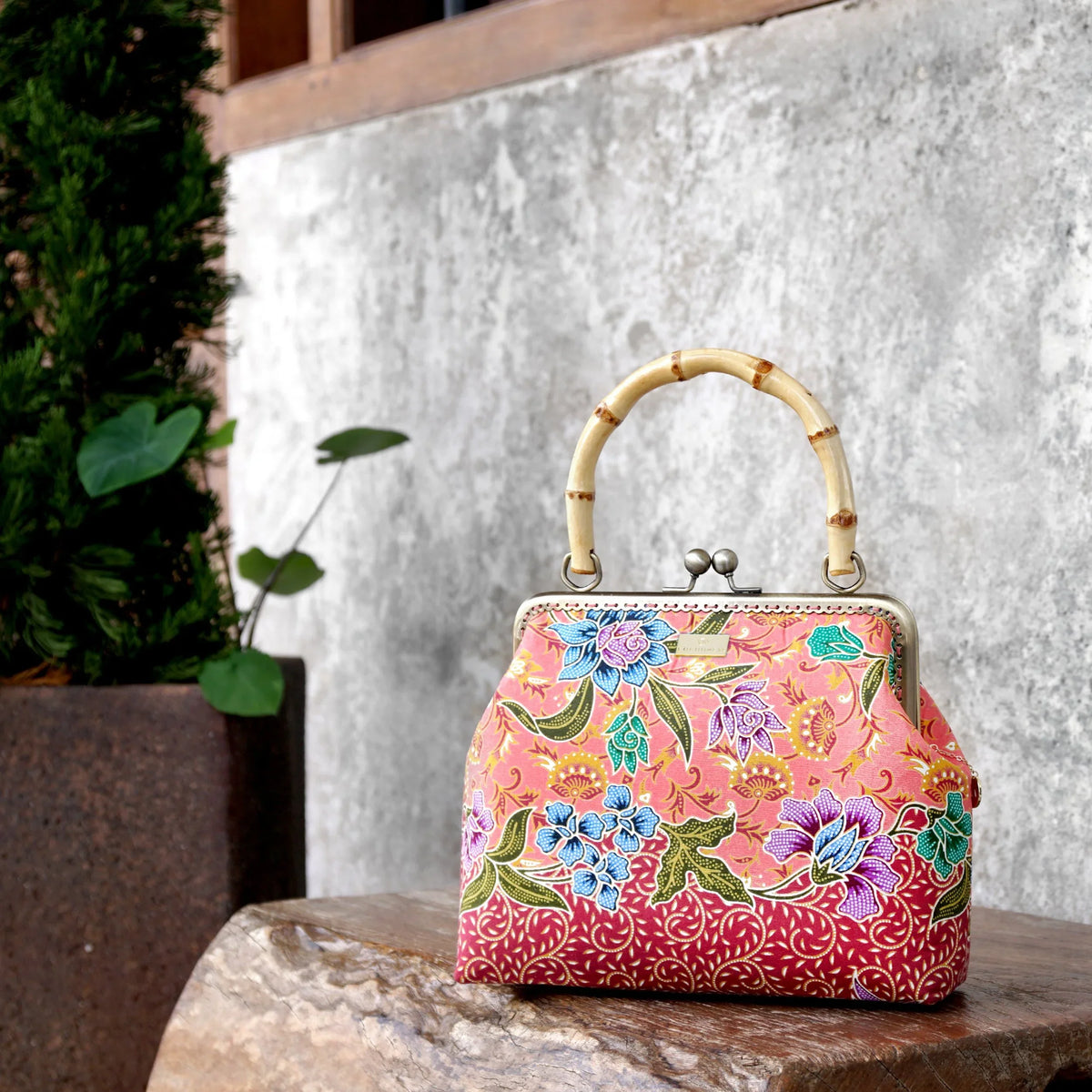 COCOONESE | Bamboo Top Handle Bag - Revolving Dream (PK)