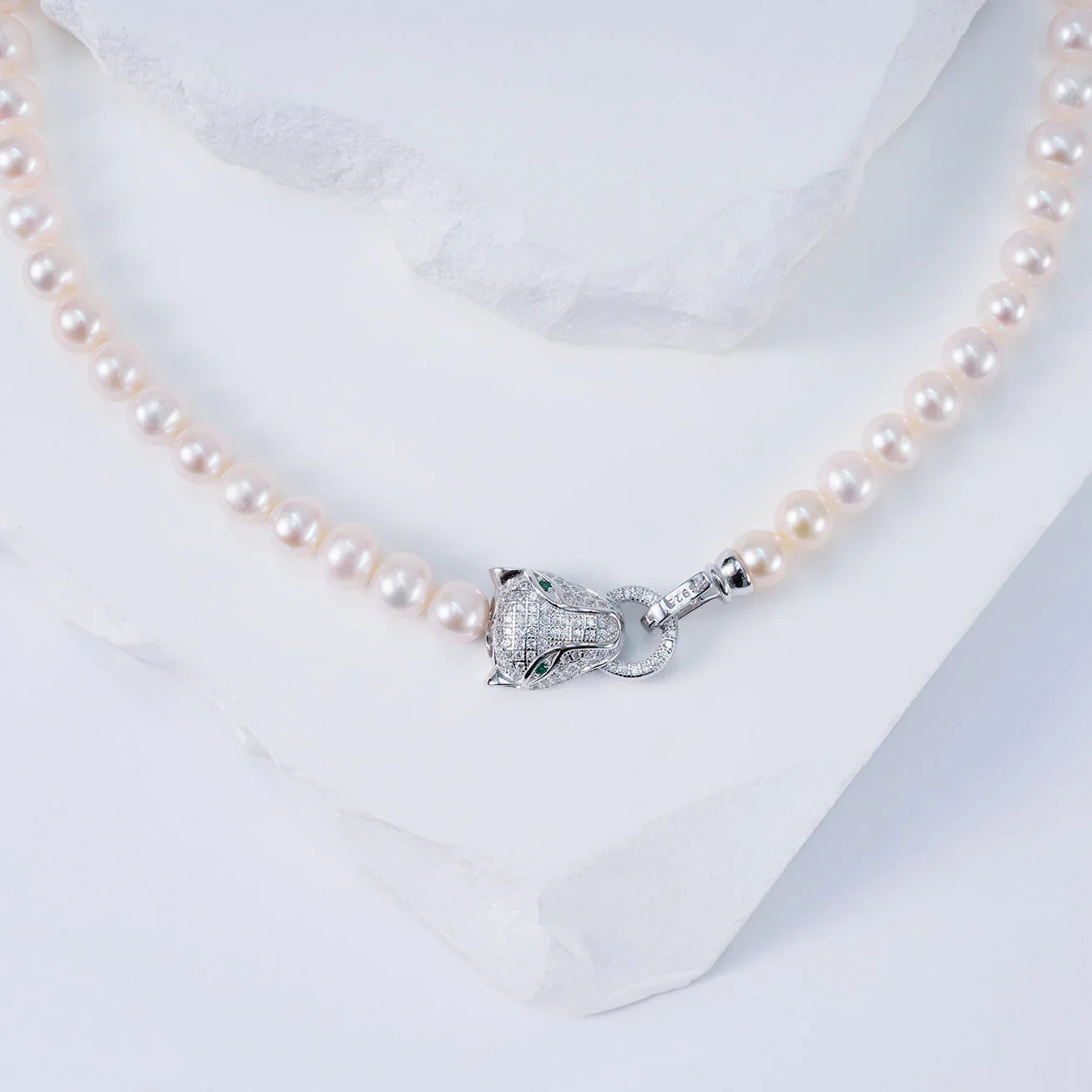 PEARLY LUSTRE | Freshwater Pearl Necklace WN00042 | SAFARI