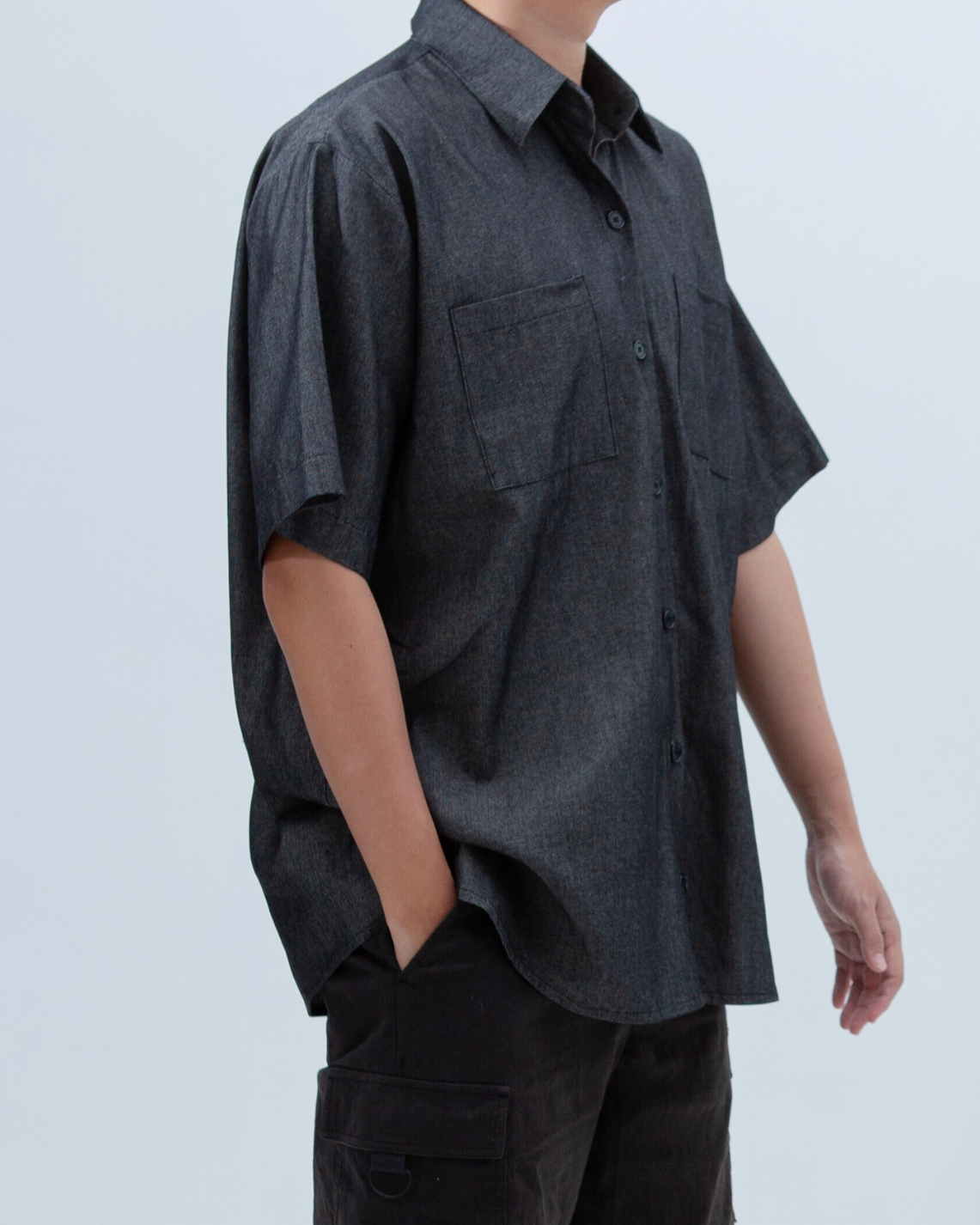 SAERO COLLECTIVE | Denim Short Sleeve Shirt | Black