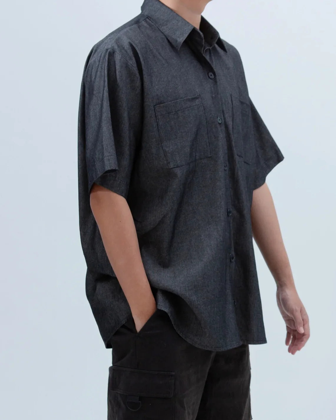 SAERO COLLECTIVE | Denim Short Sleeve Shirt | Black