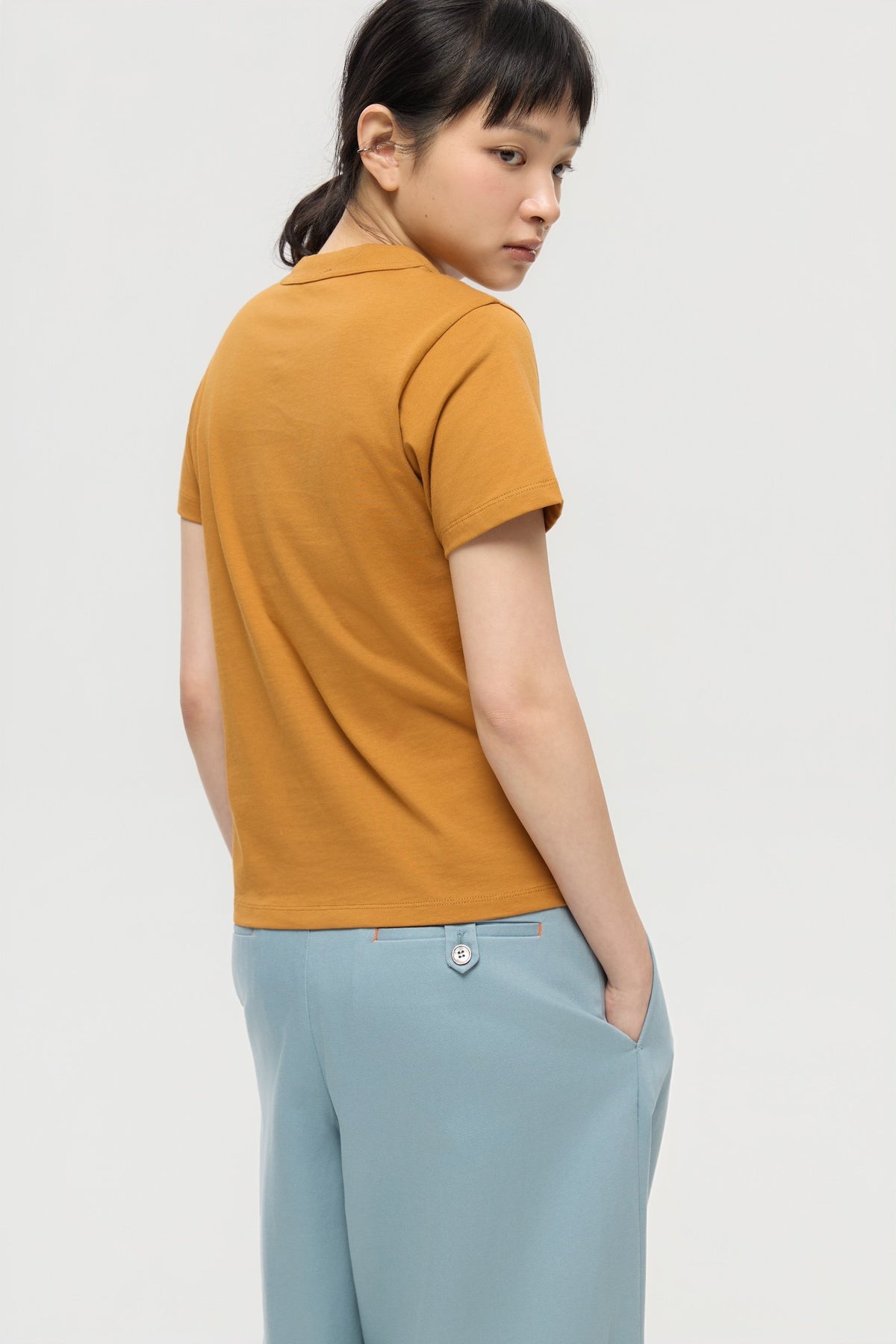 3EIGHTH | Mock Neck Tee in Caramel