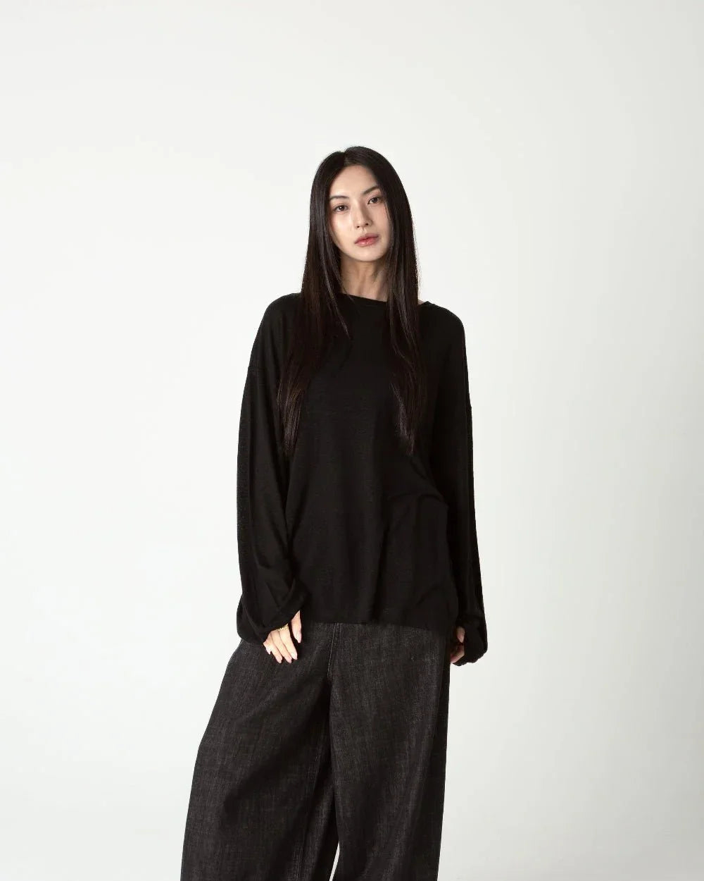 SAERO COLLECTIVE | Myeon Long Sleeve Top | Black