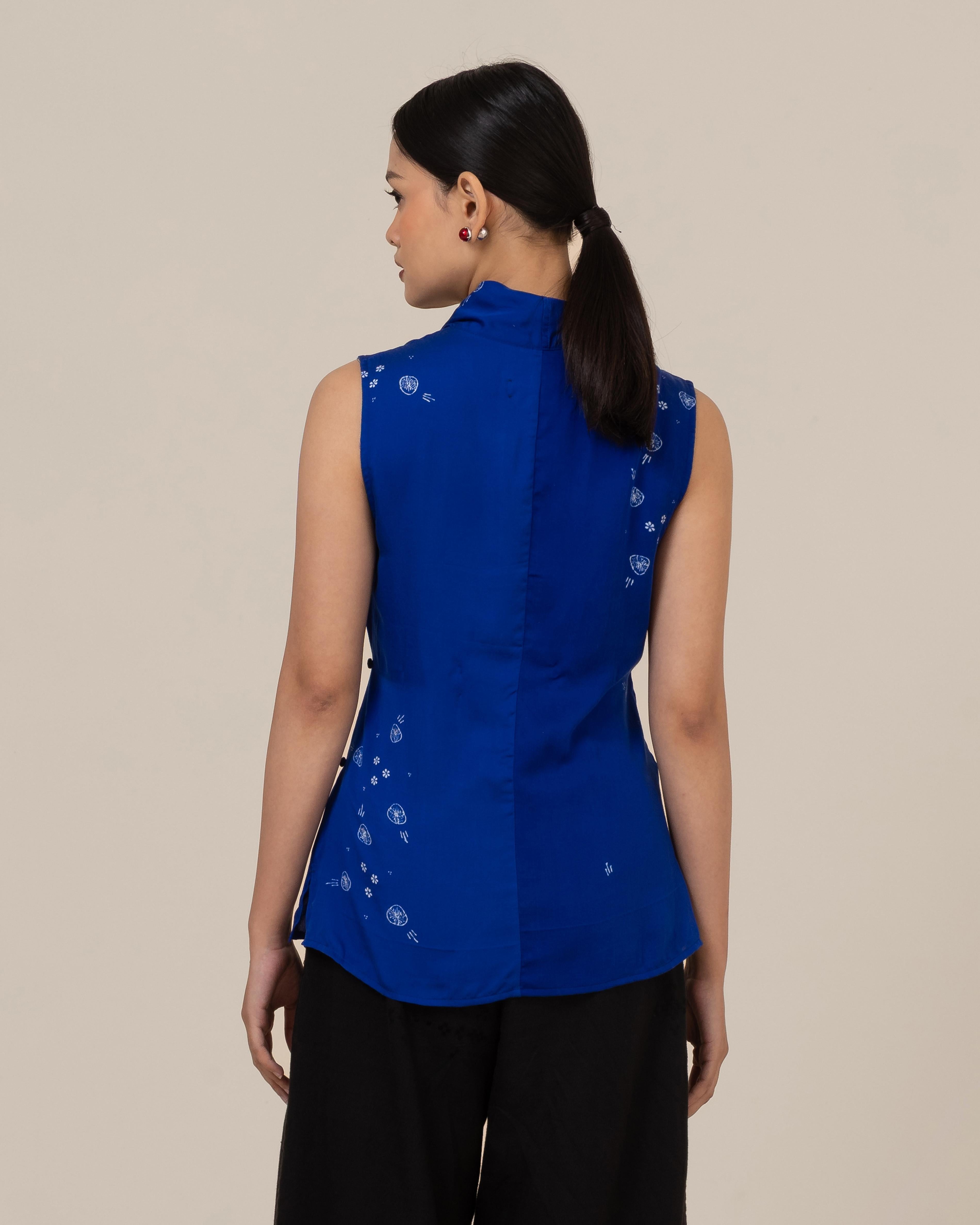 SUKKHA CITTA | FLORA - Classic Wrap Top