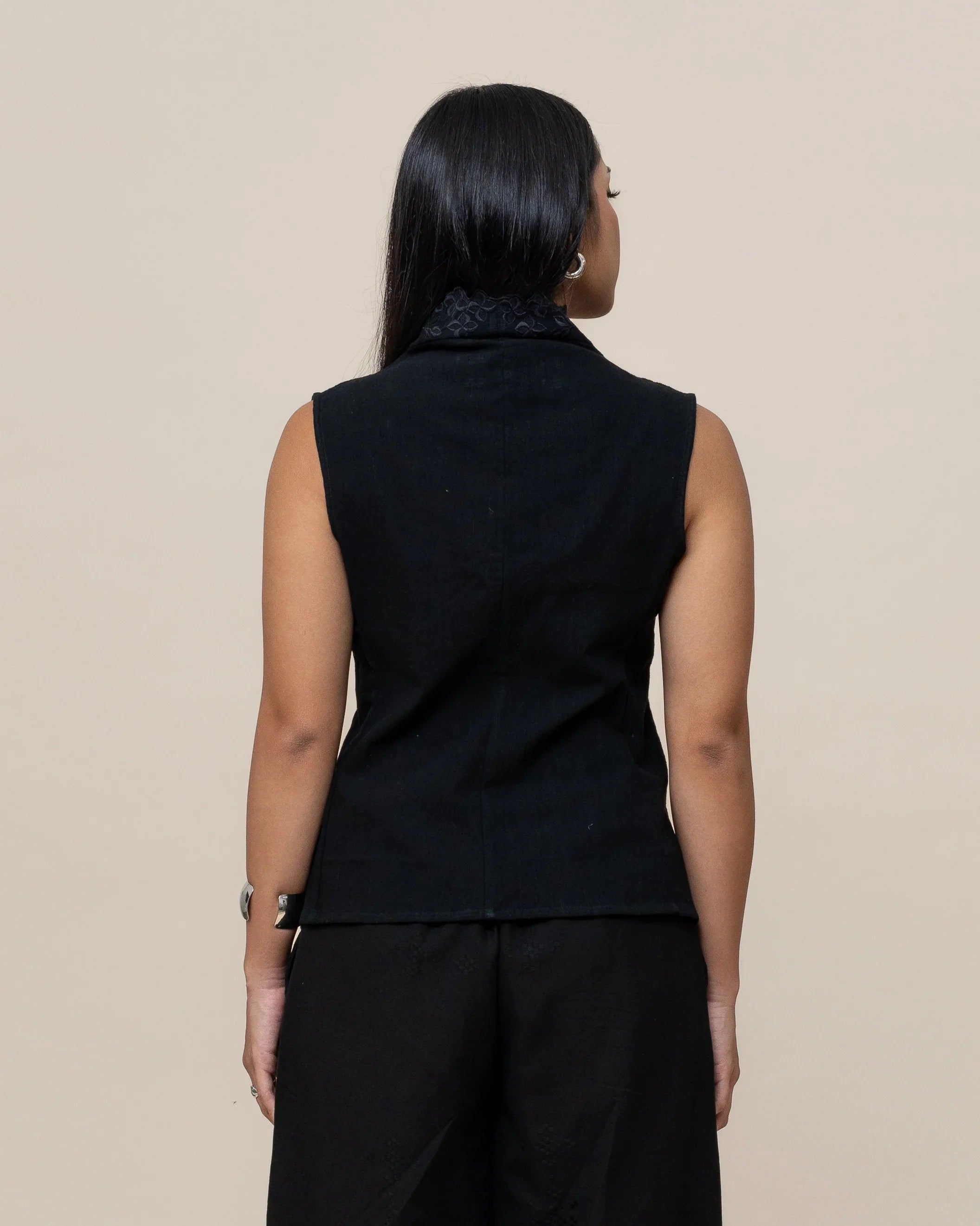 SUKKHA CITTA | KAPAS - Embroidered Kebaya Vest