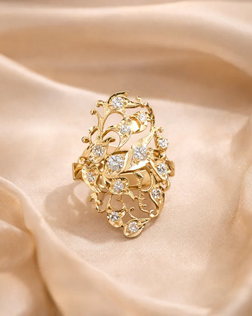 FOUNDATION JEWELLERS | 750 Y/G Peranakan Natural Diamond Ring "Bird" 4.70gm D13-0.49ct (Size:13.5)