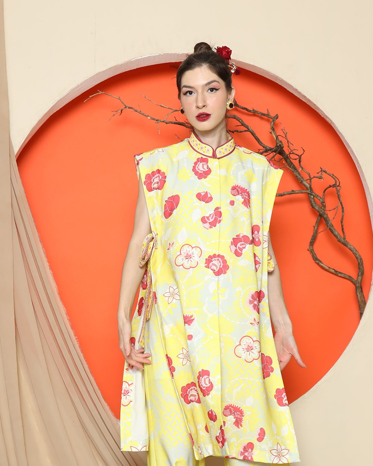 KANZI COLLECTION | Yellow Vest Kimono Jacquard Floral Pant Set