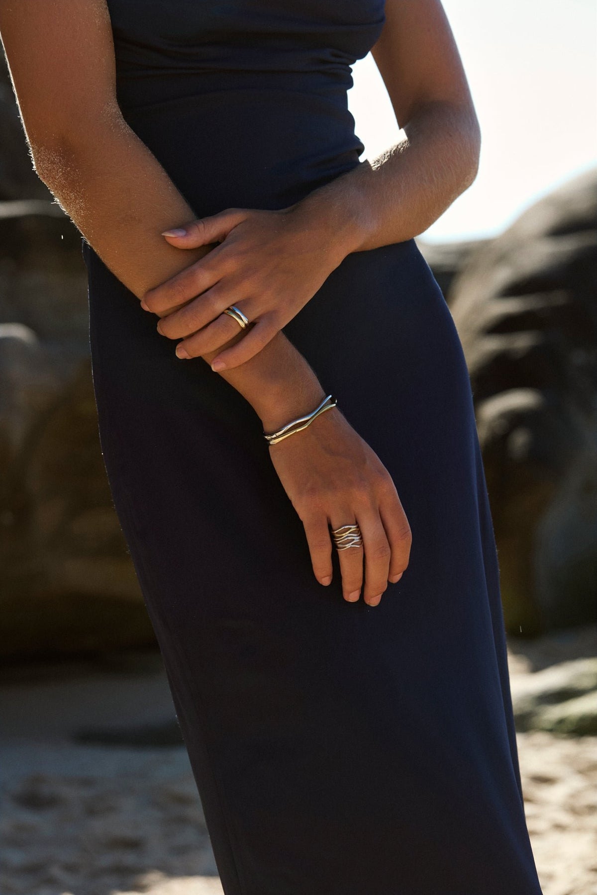 RINA LEE | Flow Mixed Metal Serenity Bangle