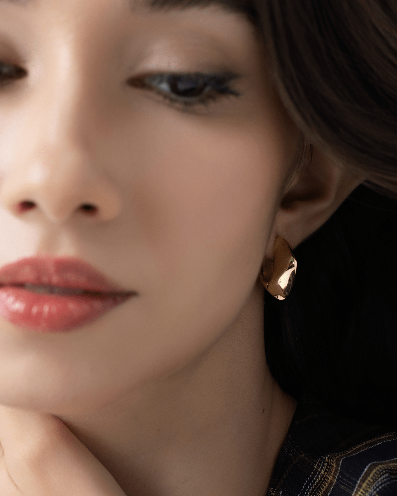 LARA & ELA | Late Checkout Earrings