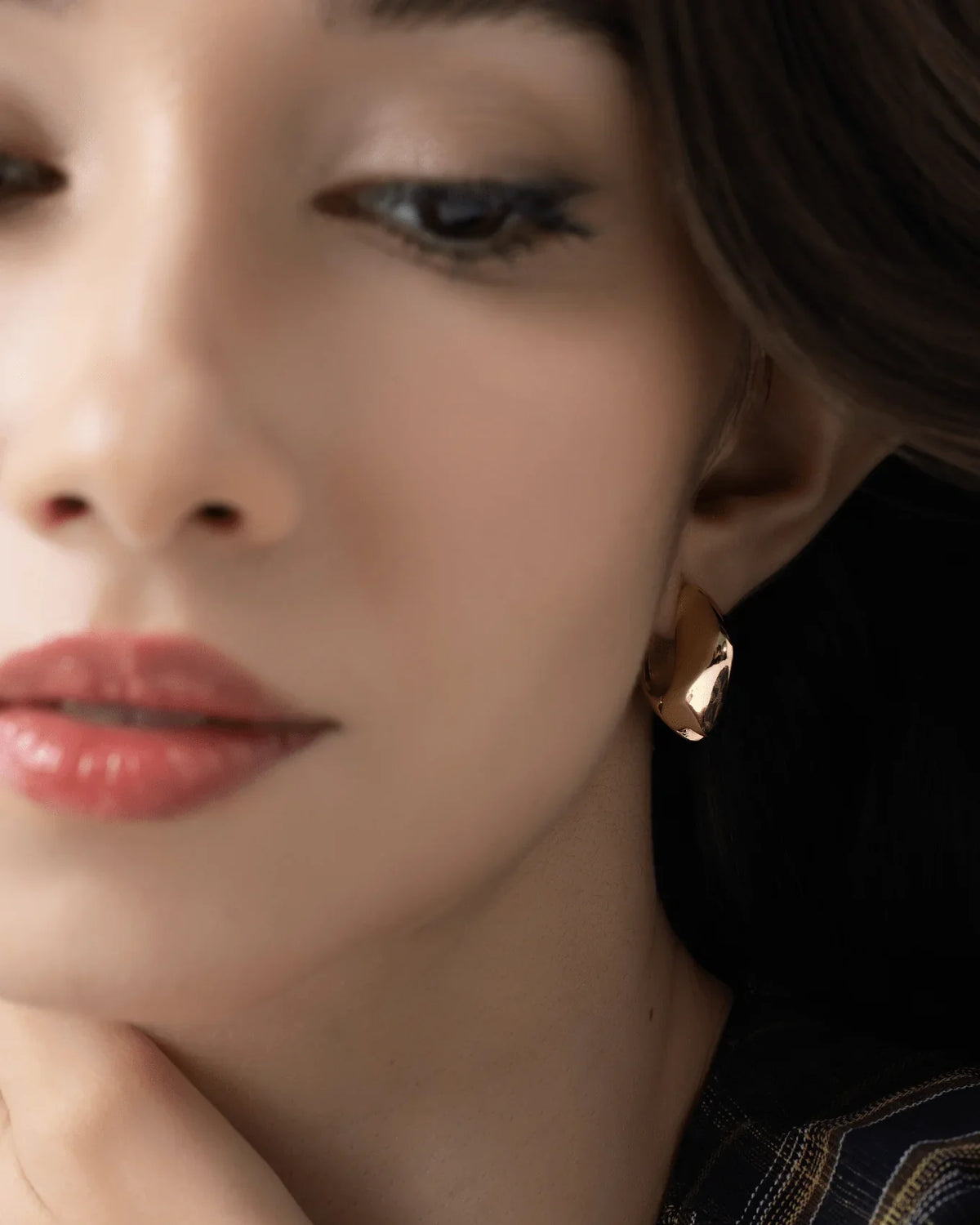 LARA & ELA | Late Checkout Earrings