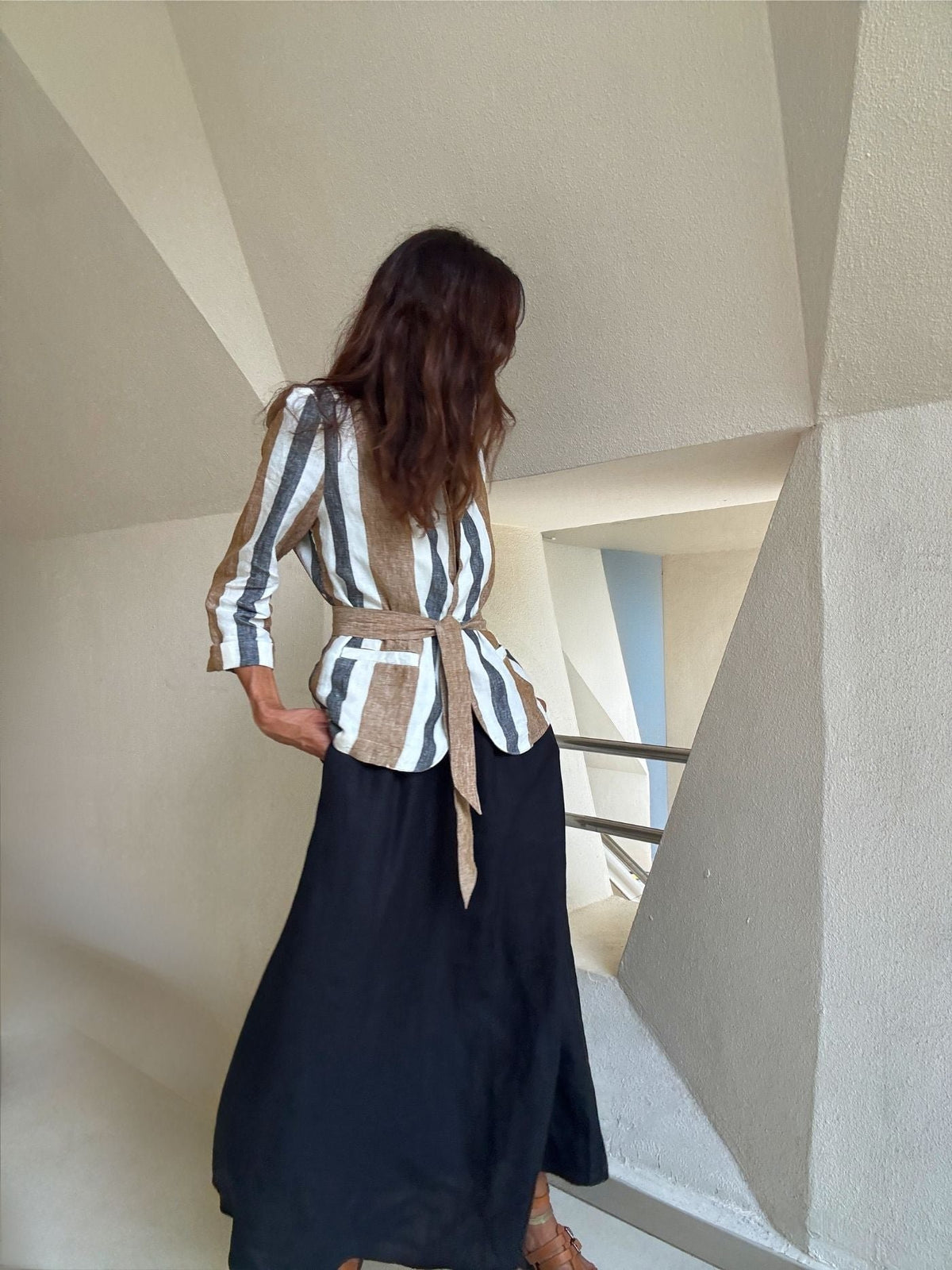 EDITION LIMITEE SINGAPORE | Suit Jacket | Charcoal Stripes