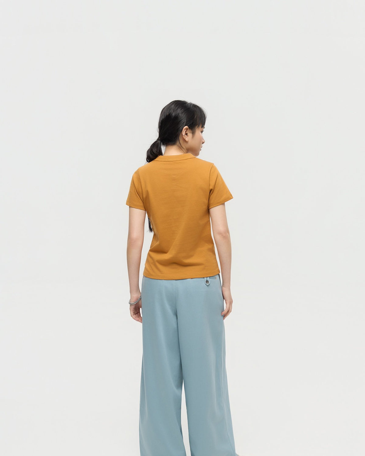 3EIGHTH | Mock Neck Tee in Caramel