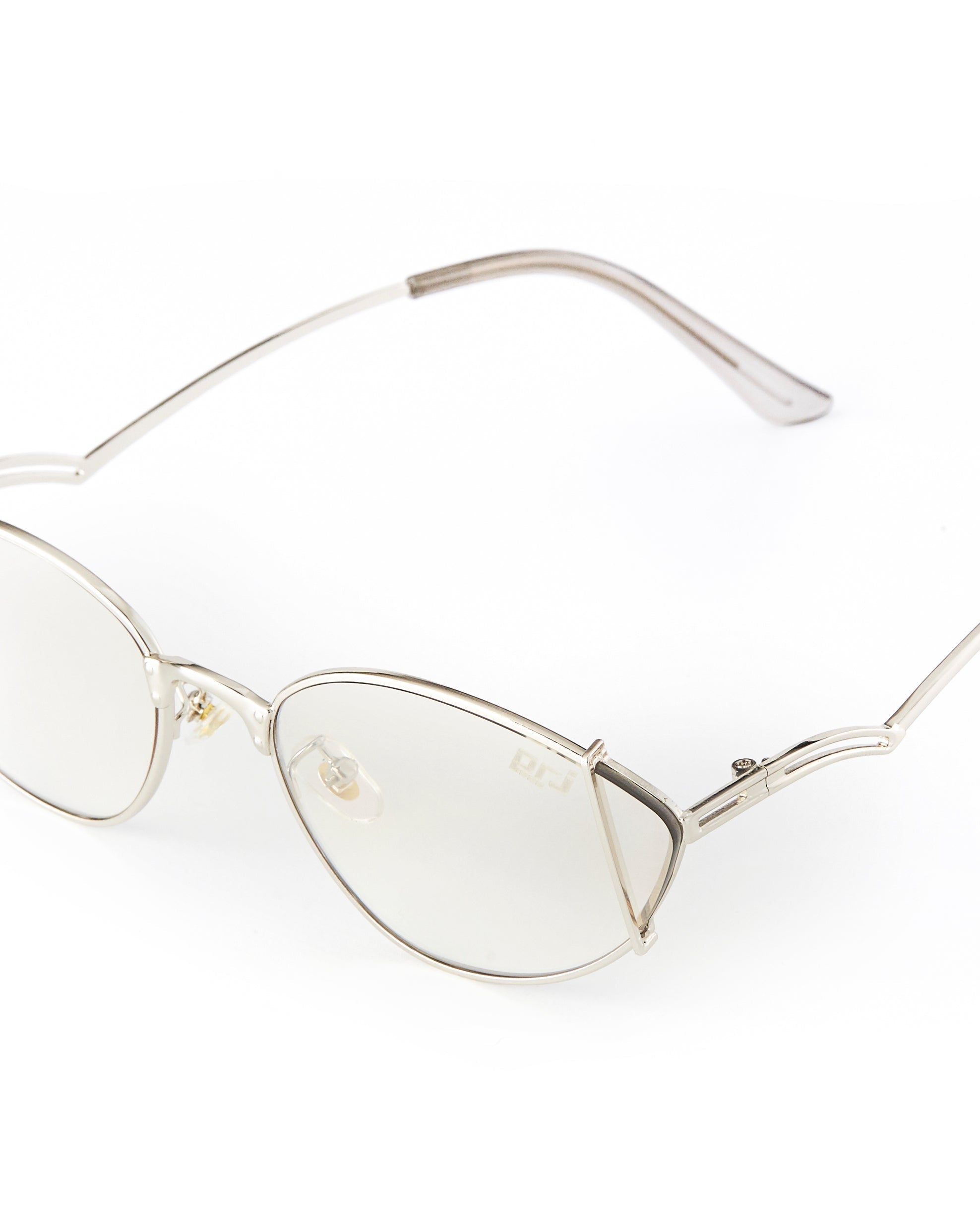 PROJECTWEAR | EVERETT Cat Eye Sunglasses Silver/Silver