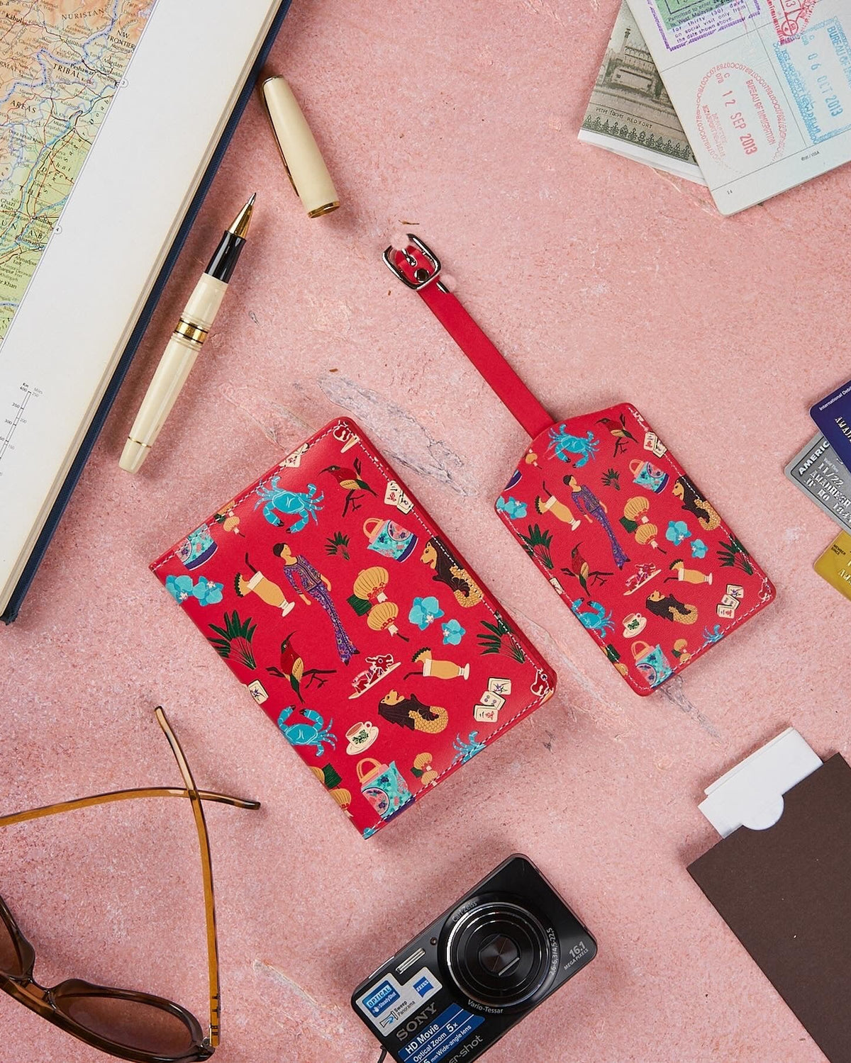 PHOTO PHACTORY | Passport Covers and Travel Tag Set - Singapore Girl