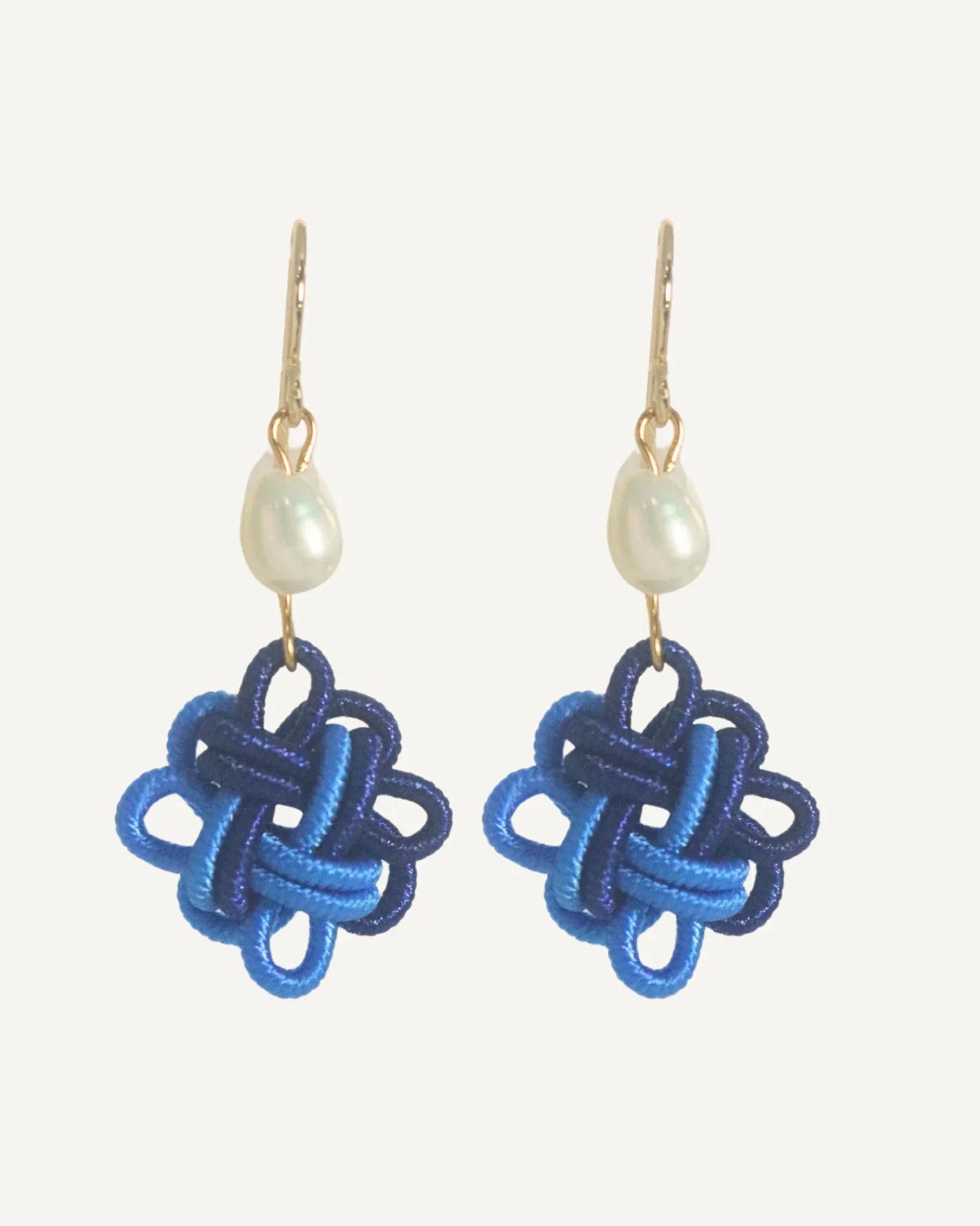 THE ANTECEDANT STORE | E - Auspicious Knot Earrings S1 (Blue/Light Blue)