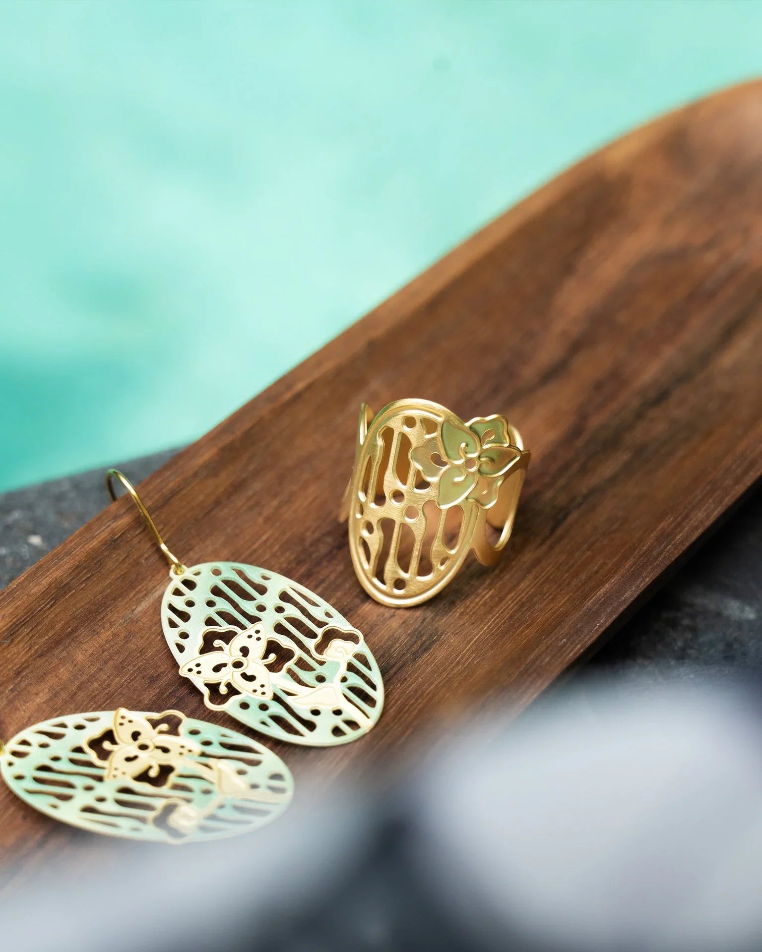 EMBRACE JEWELLERY | Parang Floral Ring