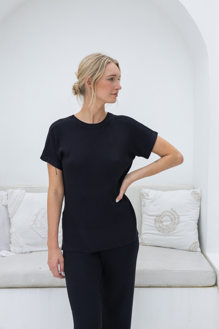 OLIVE BASICS | Eve Button-Down Knit Tee