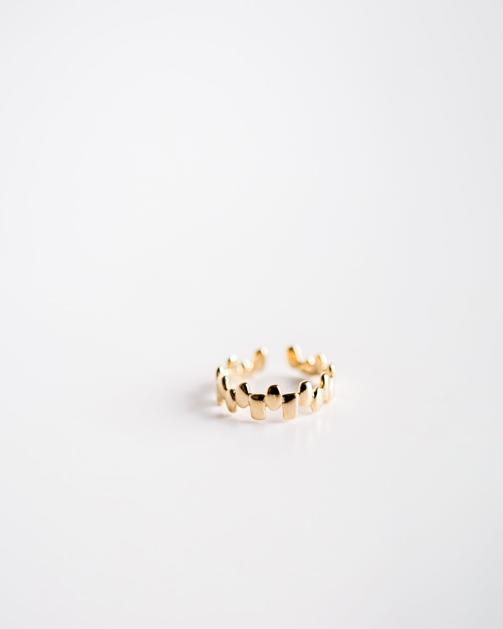 SAERO COLLECTIVE | Doldam Ring | Gold Ver