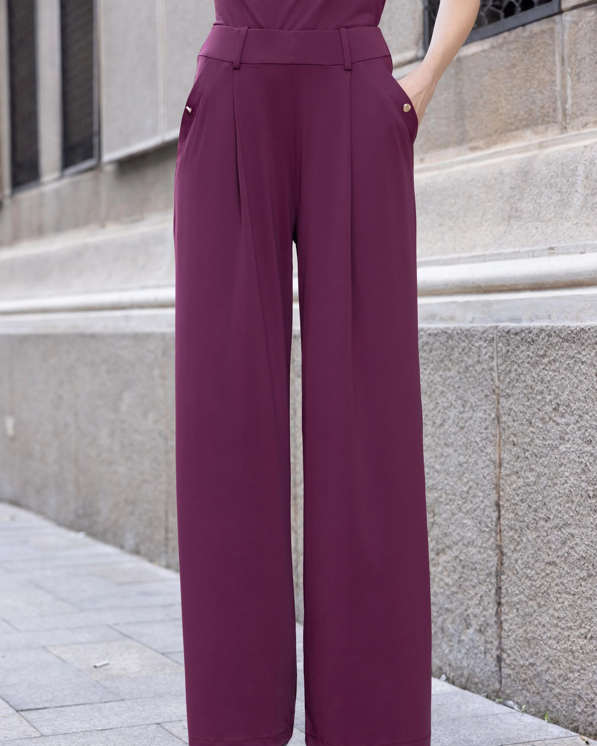 AS INTENDED | Toni Pants In Oxblood