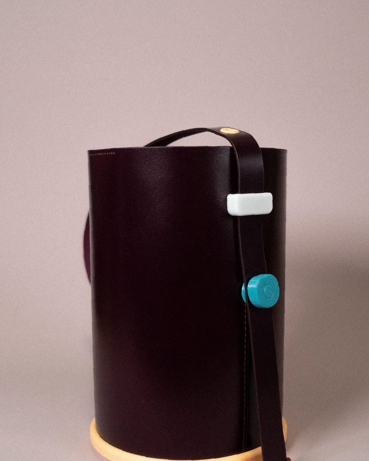 TOW TOW | Pail Series 03
