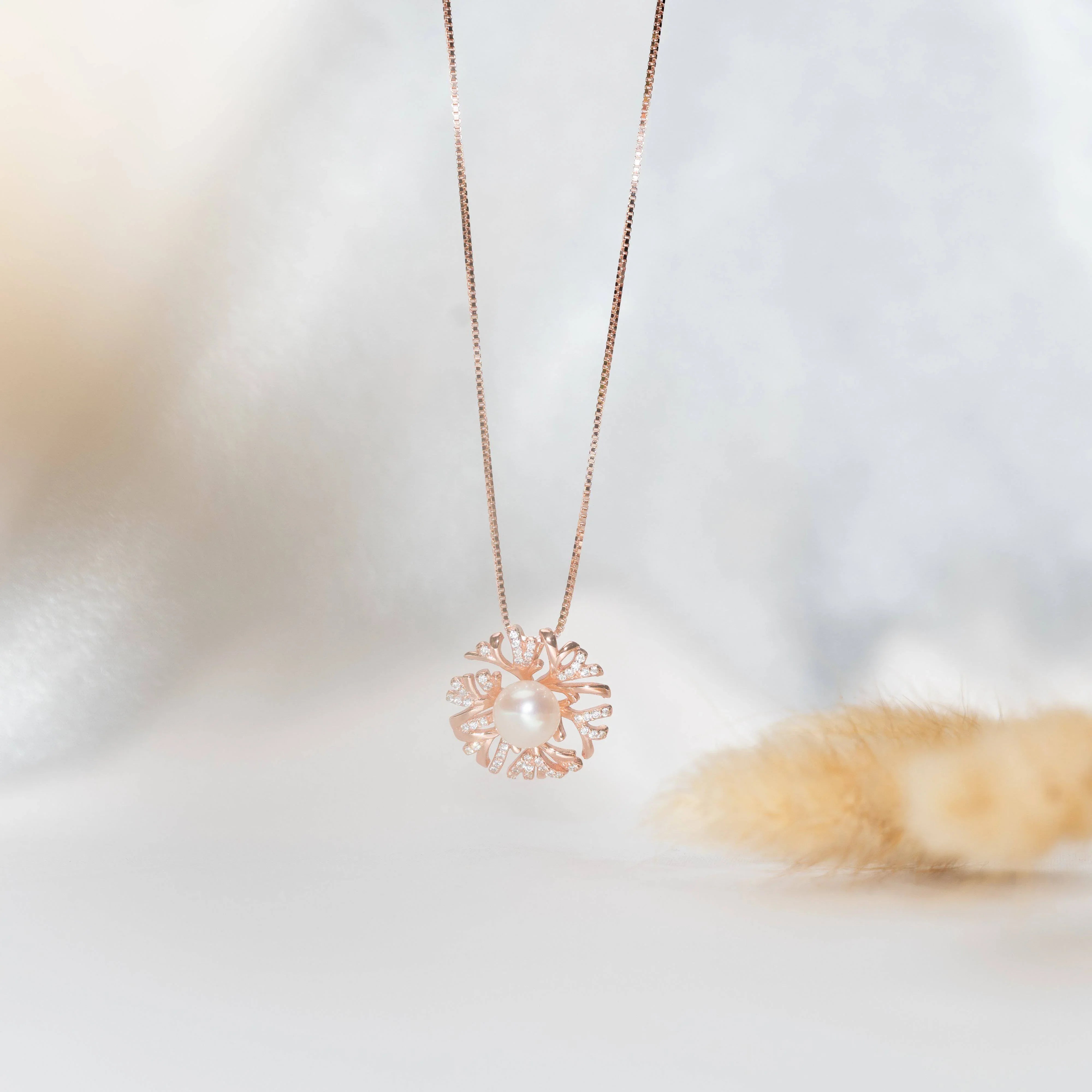 PEARLY LUSTRE | Elegant Freshwater Pearl Set WS00056 | GARDENS