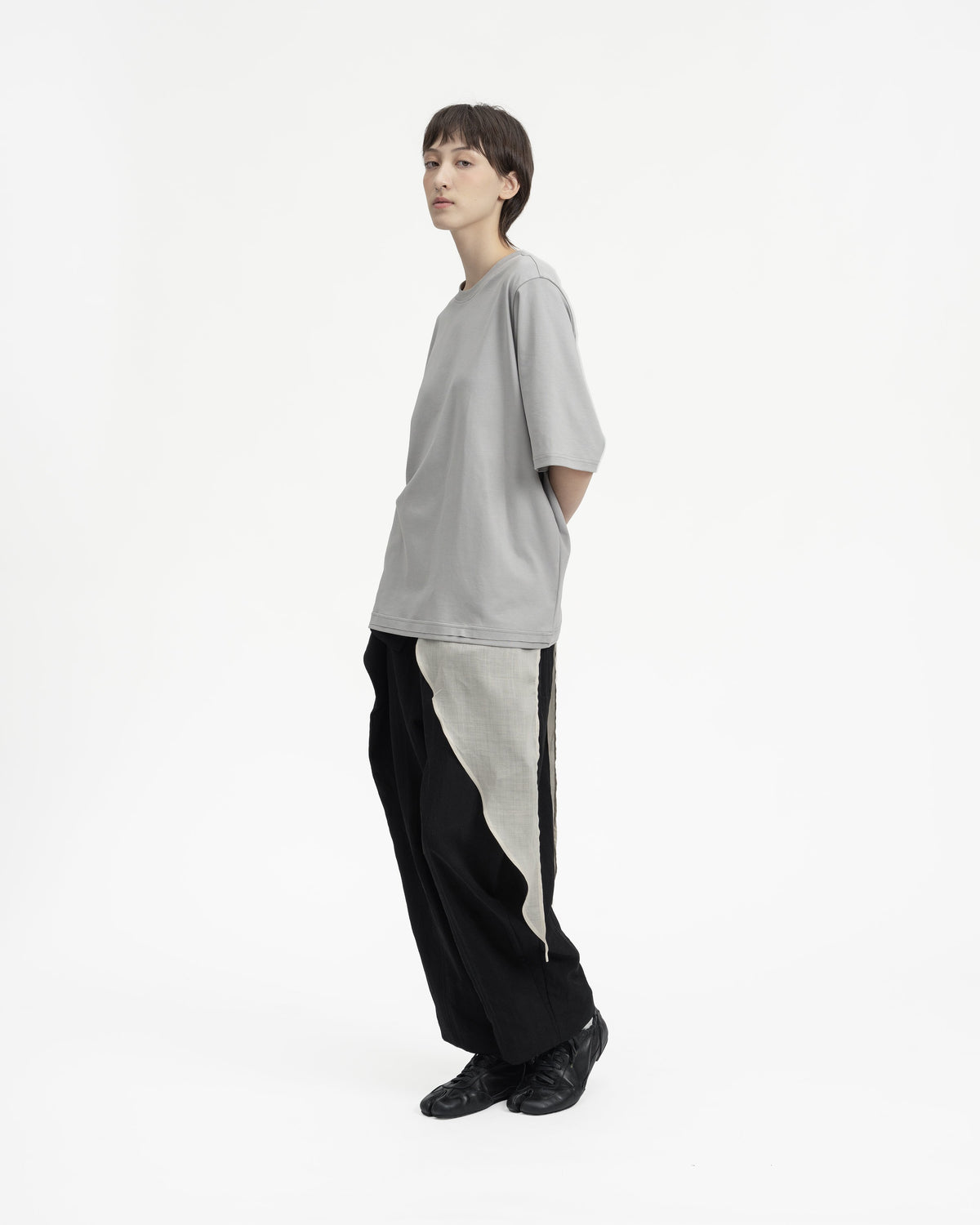 GRAYE | Layered Hem Tee