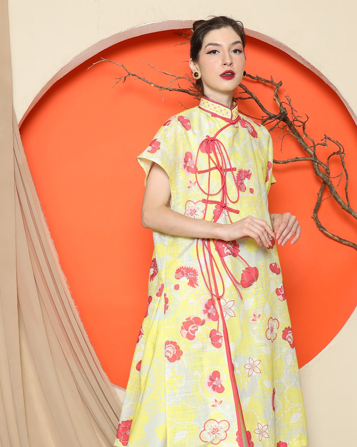 KANZI COLLECTION | Yellow Oriental Floral Cheongsam Pant Set