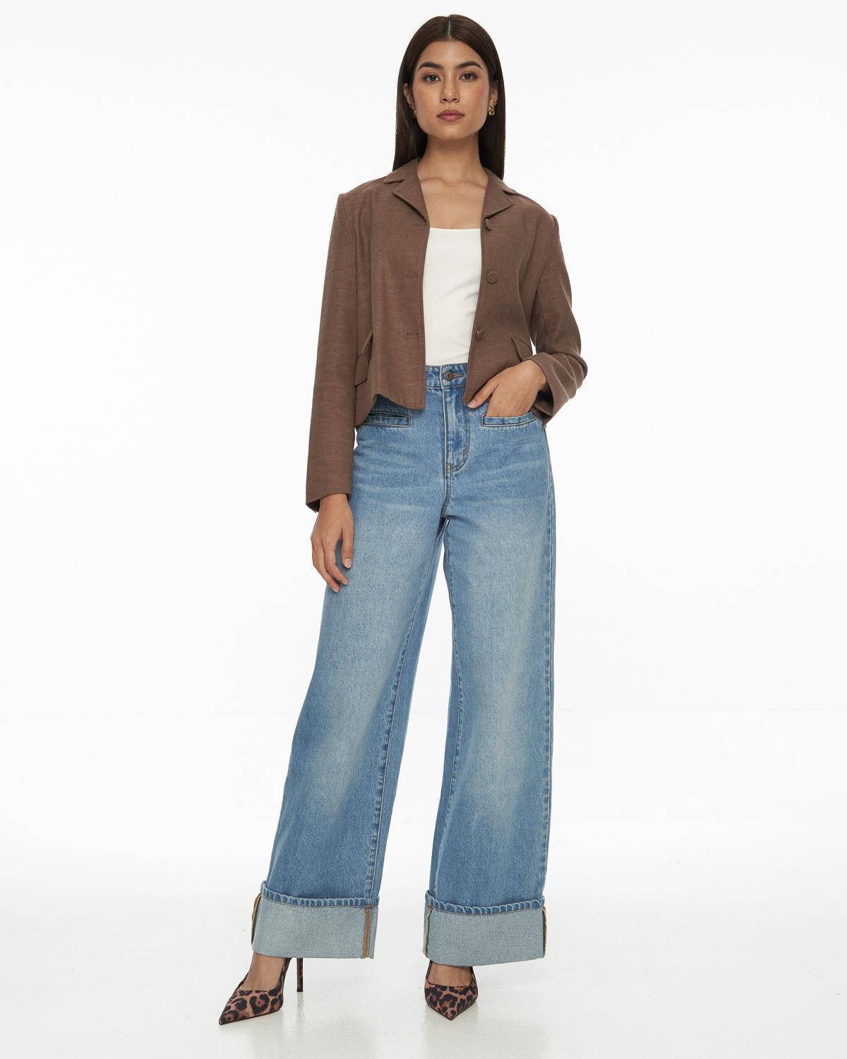 DRESSINGPAULA | Linen Cropped Blazer