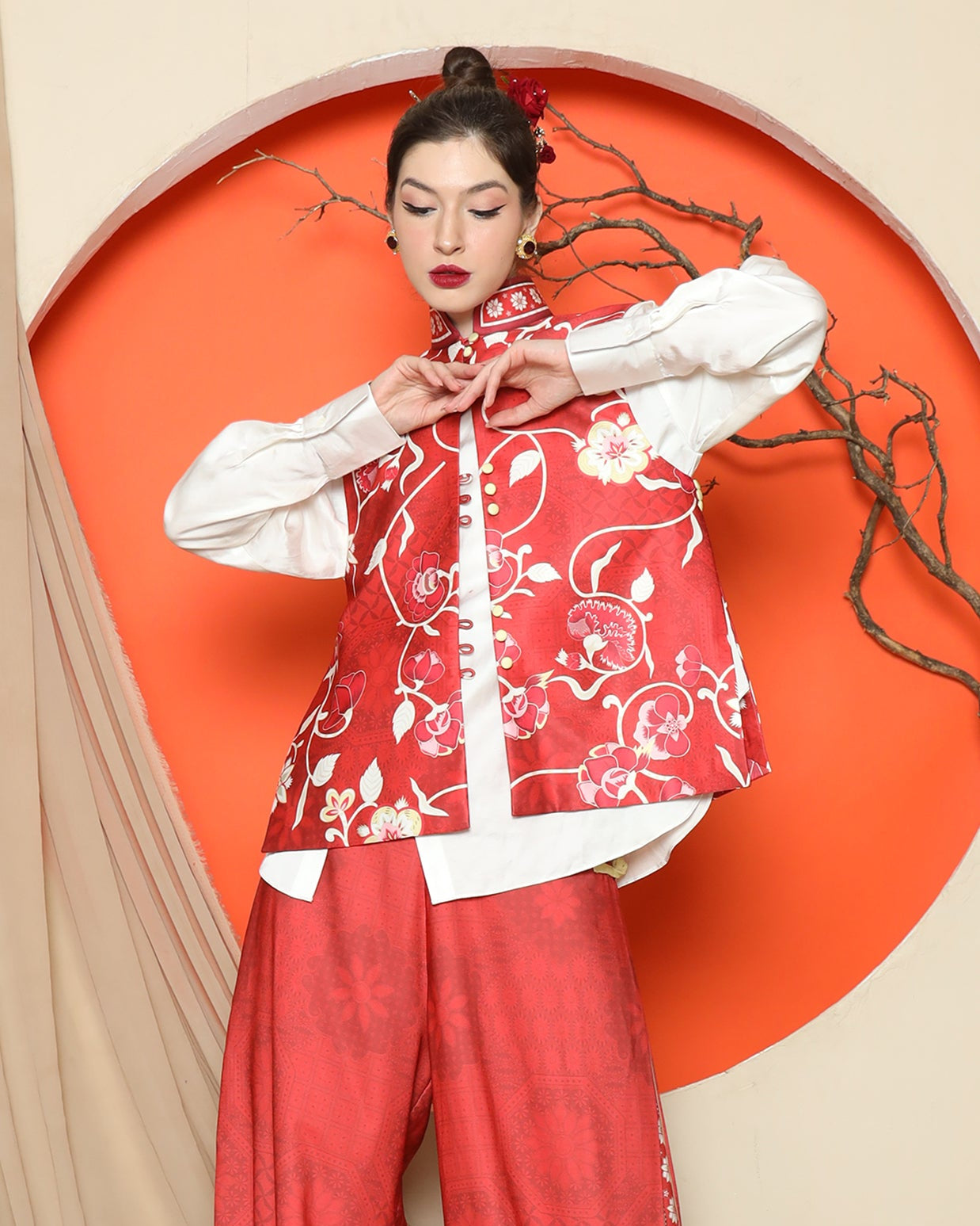 KANZI COLLECTION | Red Floral Side Button Vest With Pants Set