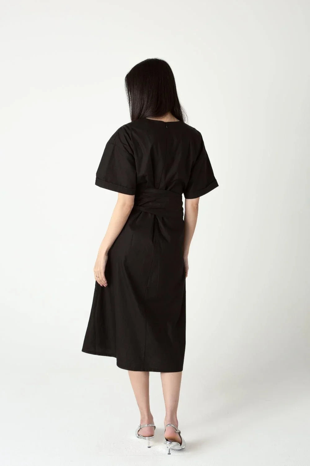 SAERO COLLECTIVE | Wrapline Dress | Black