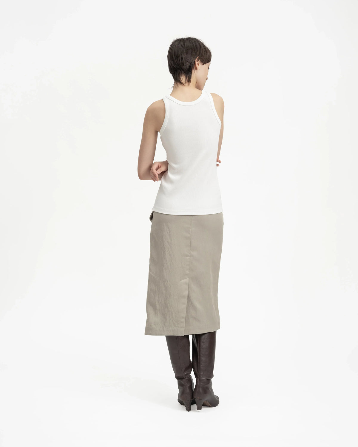 GRAYE | Vent Rib Tank | White