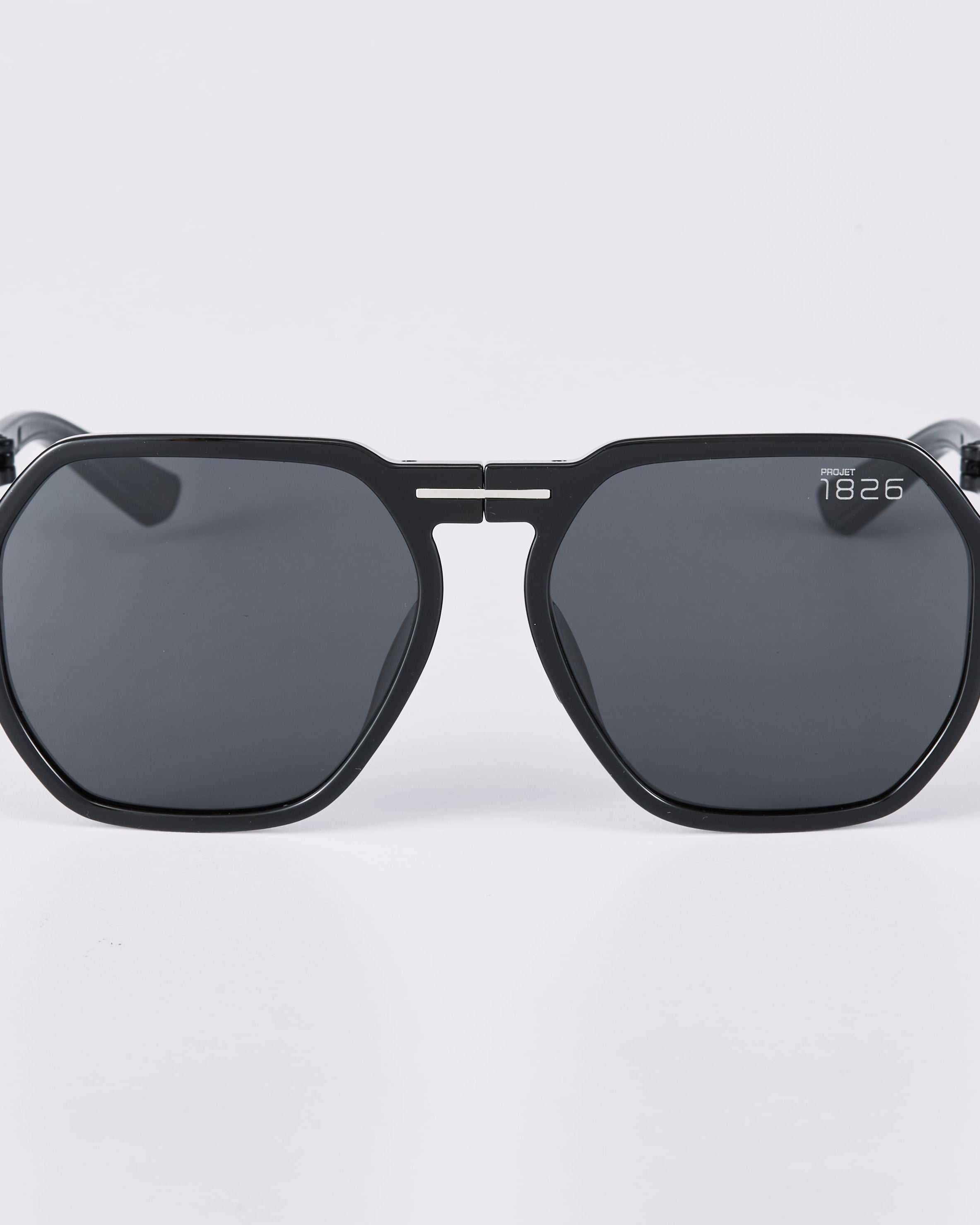PROJECTWEAR | DAEMYN Polarized Sunglasses Black/Black