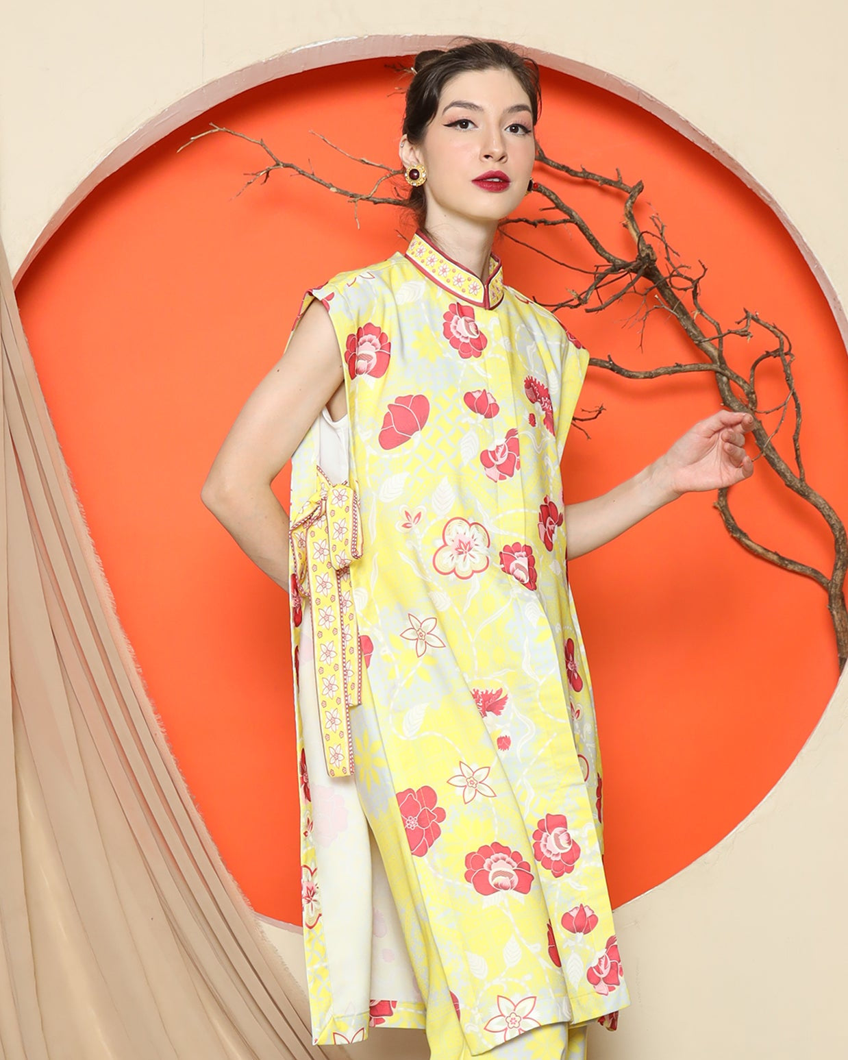 KANZI COLLECTION | Yellow Vest Kimono Jacquard Floral Pant Set