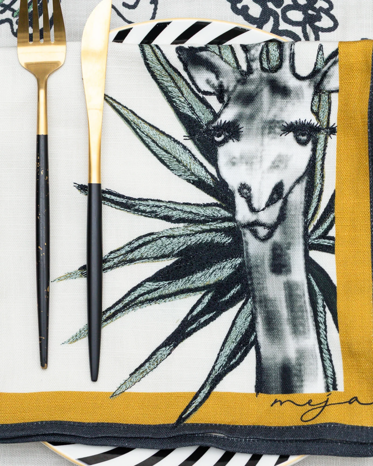 MEJA | The Show Of Safari Animal Napkins (Set Of 2)