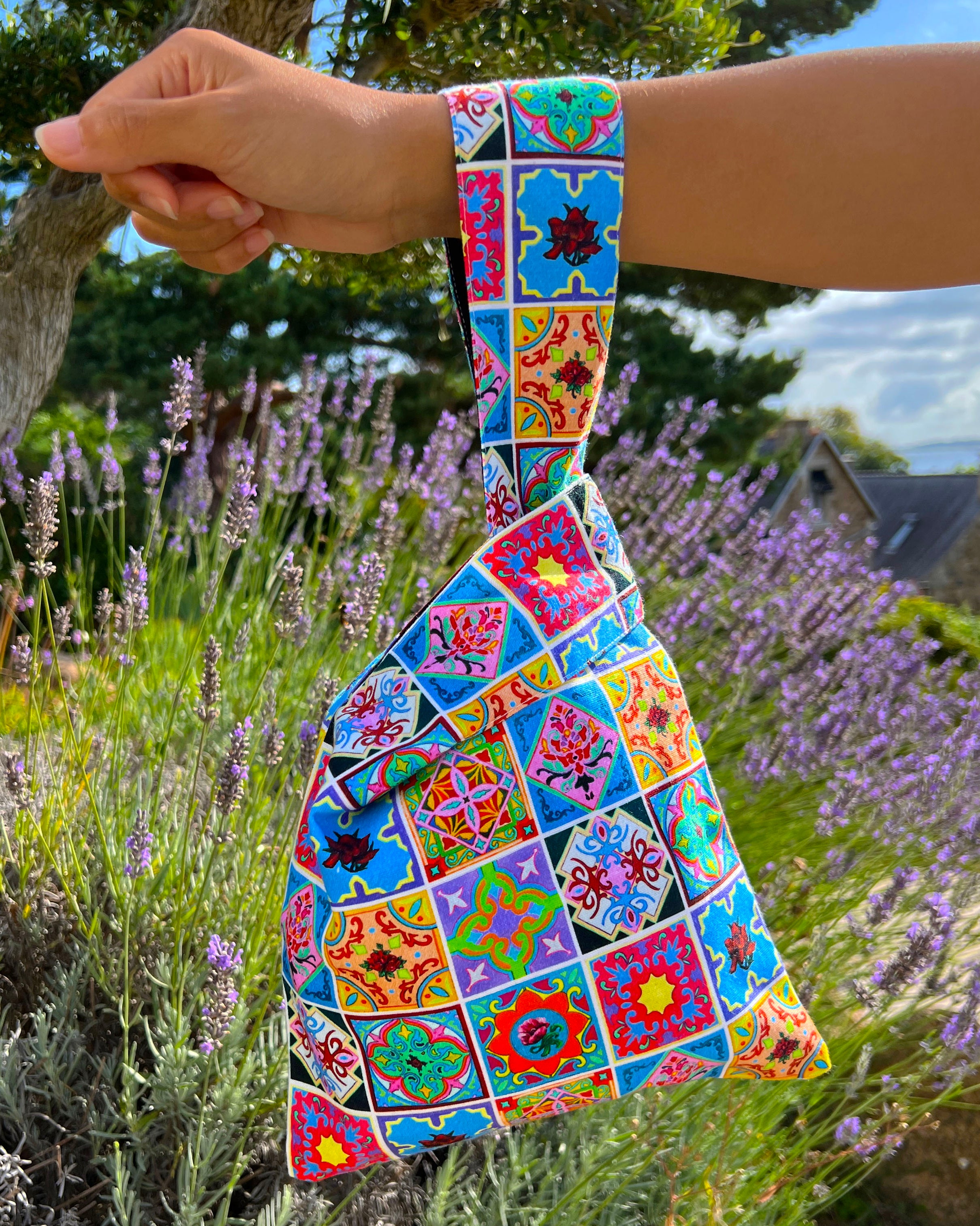 KELLY SER ATELIER | Knot Bag: Heritage Tiles
