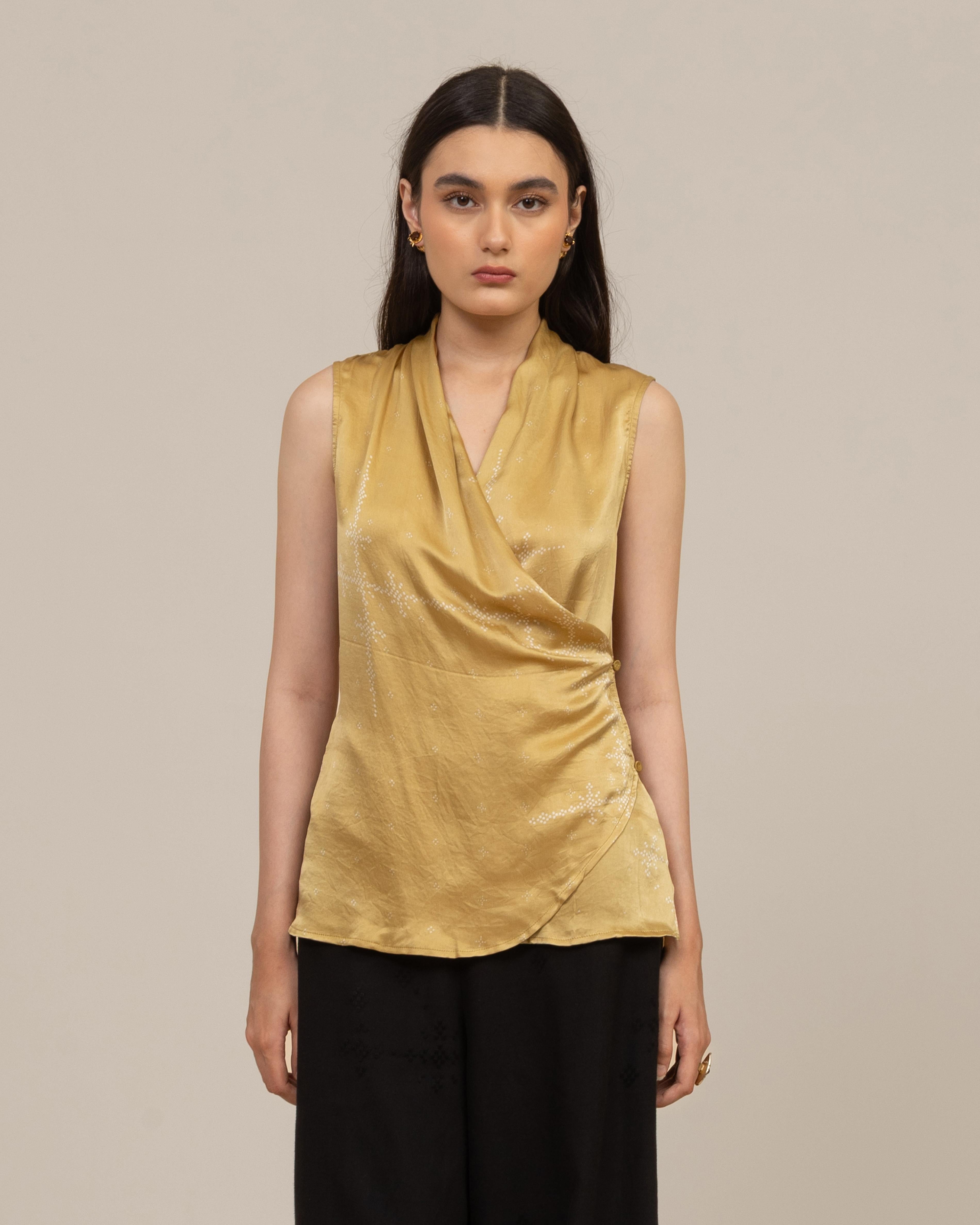 SUKKHA CITTA | ANGKASA - Classic Wrap Top