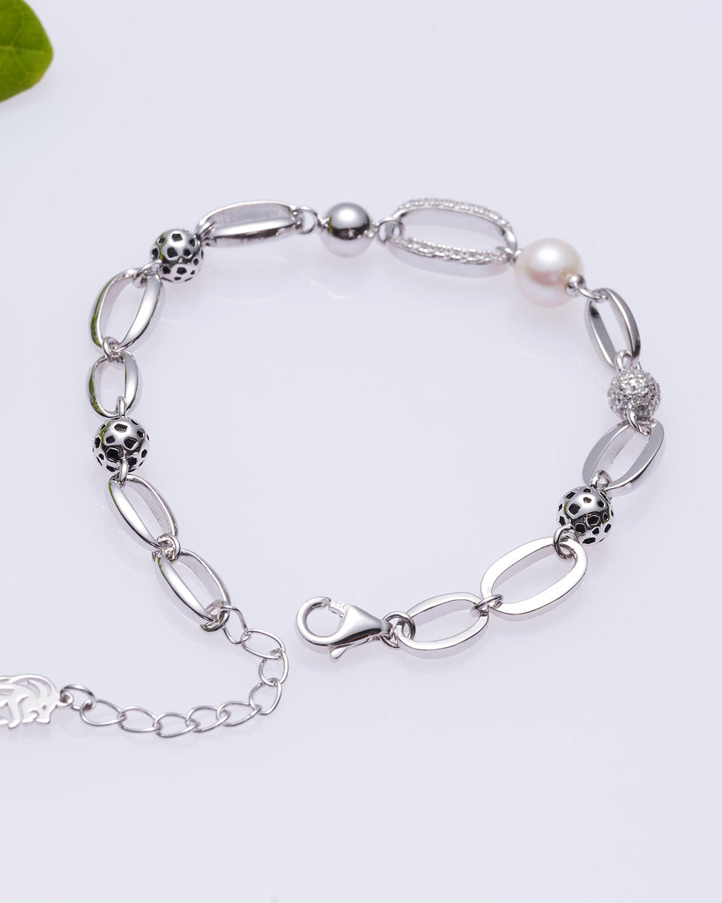 PEARLY LUSTRE | Top Grade Freshwater Pearl Bracelet WB00233 | SAFARI