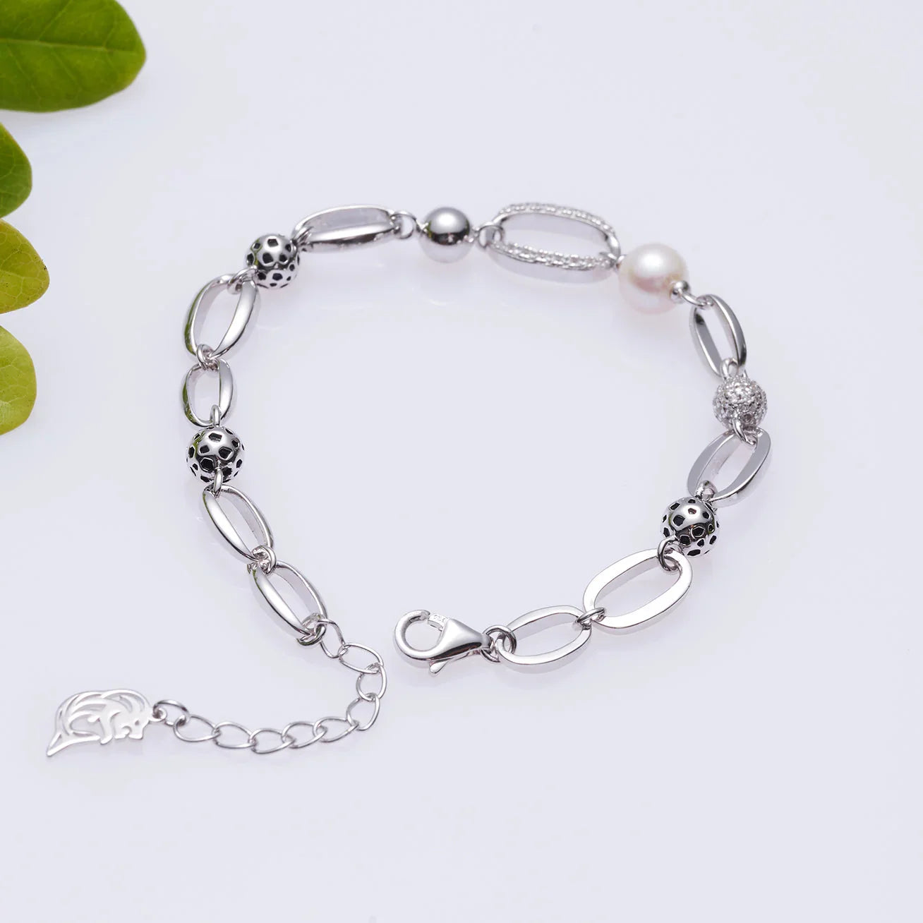 PEARLY LUSTRE | Top Grade Freshwater Pearl Bracelet WB00233 | SAFARI