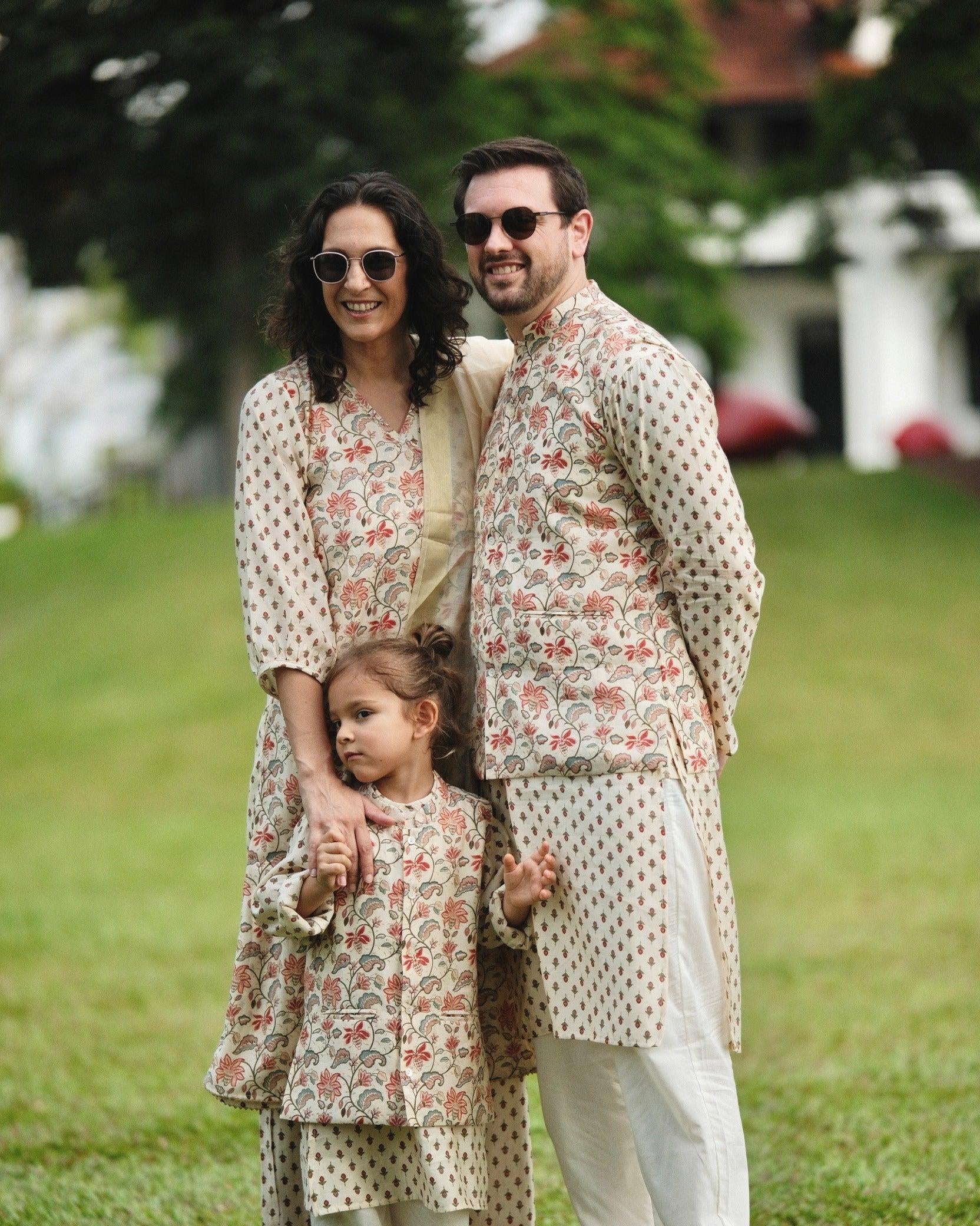 NIMBU | Nia Mens Pearl White Floral Kurta Pajama Jacket Set In Muslin Cotton