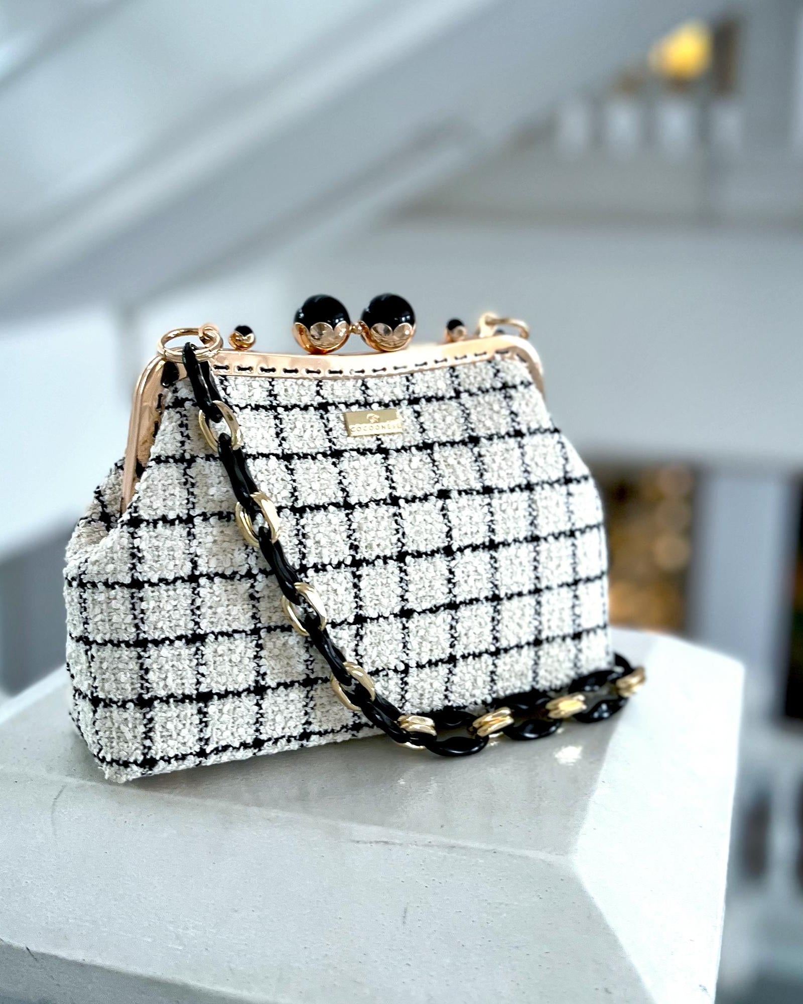 COCOONESE | Acrylic Chain Tweed Shoulder Bag - Regal Mosaic