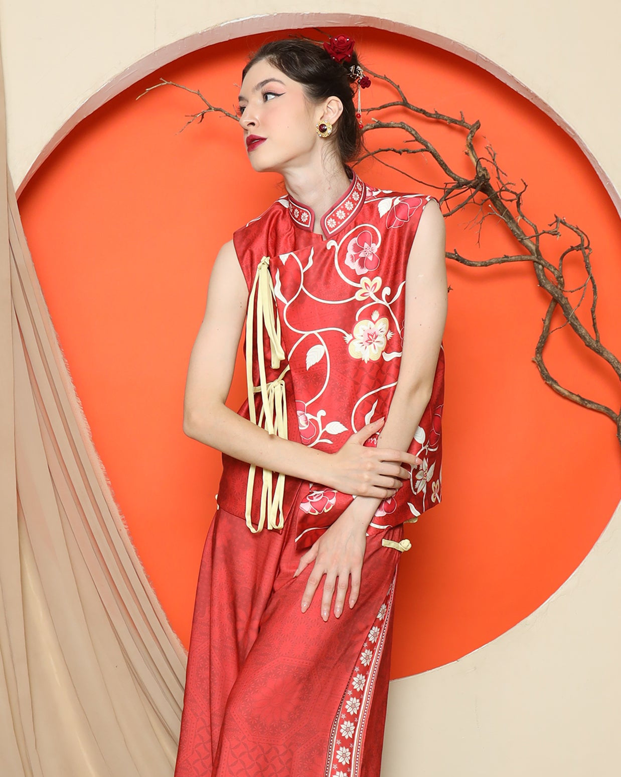 KANZI COLLECTION | Red Cheongsam Floral Vest With Floral Pants Set