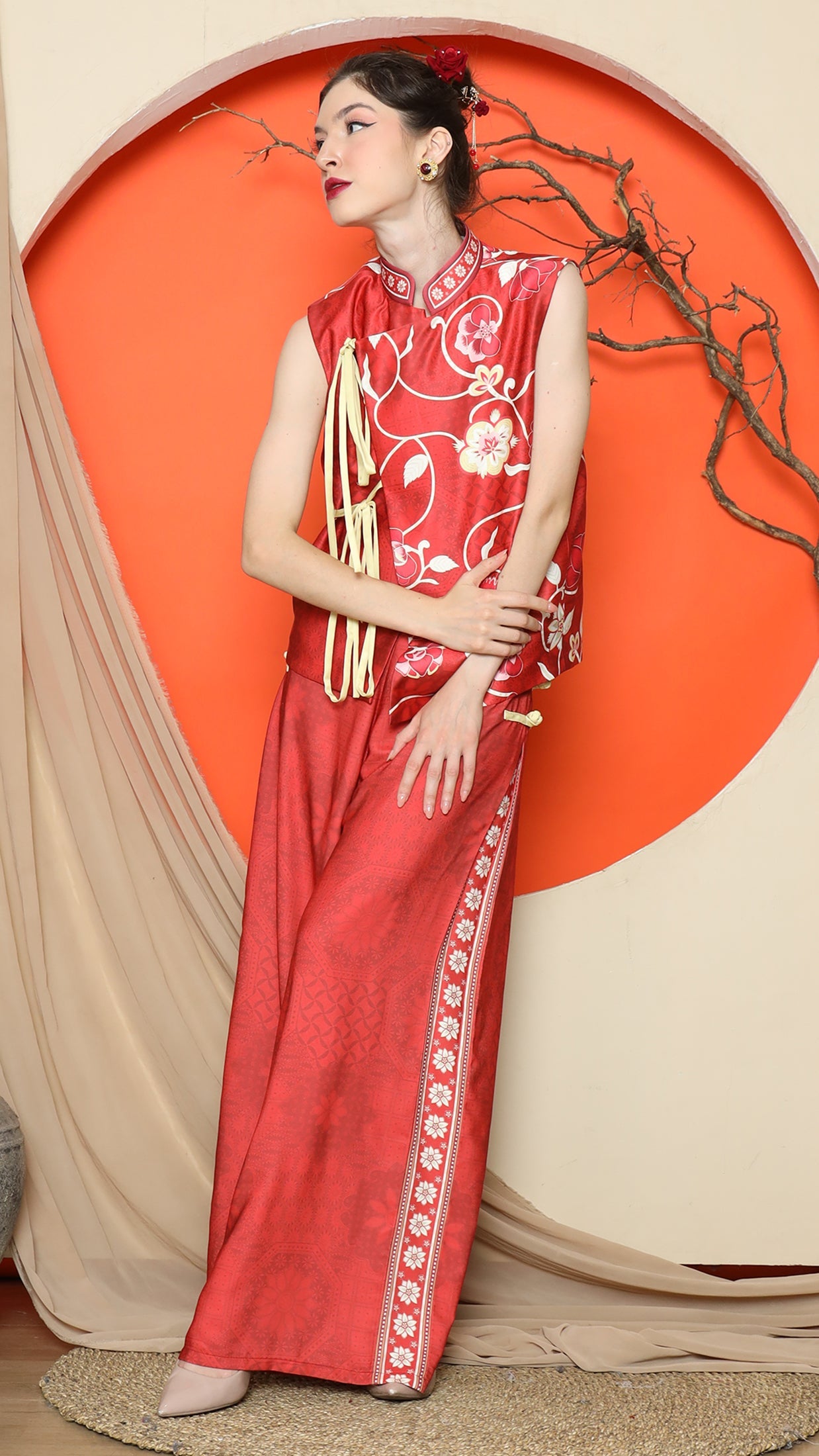 KANZI COLLECTION | Red Cheongsam Floral Vest With Floral Pants Set