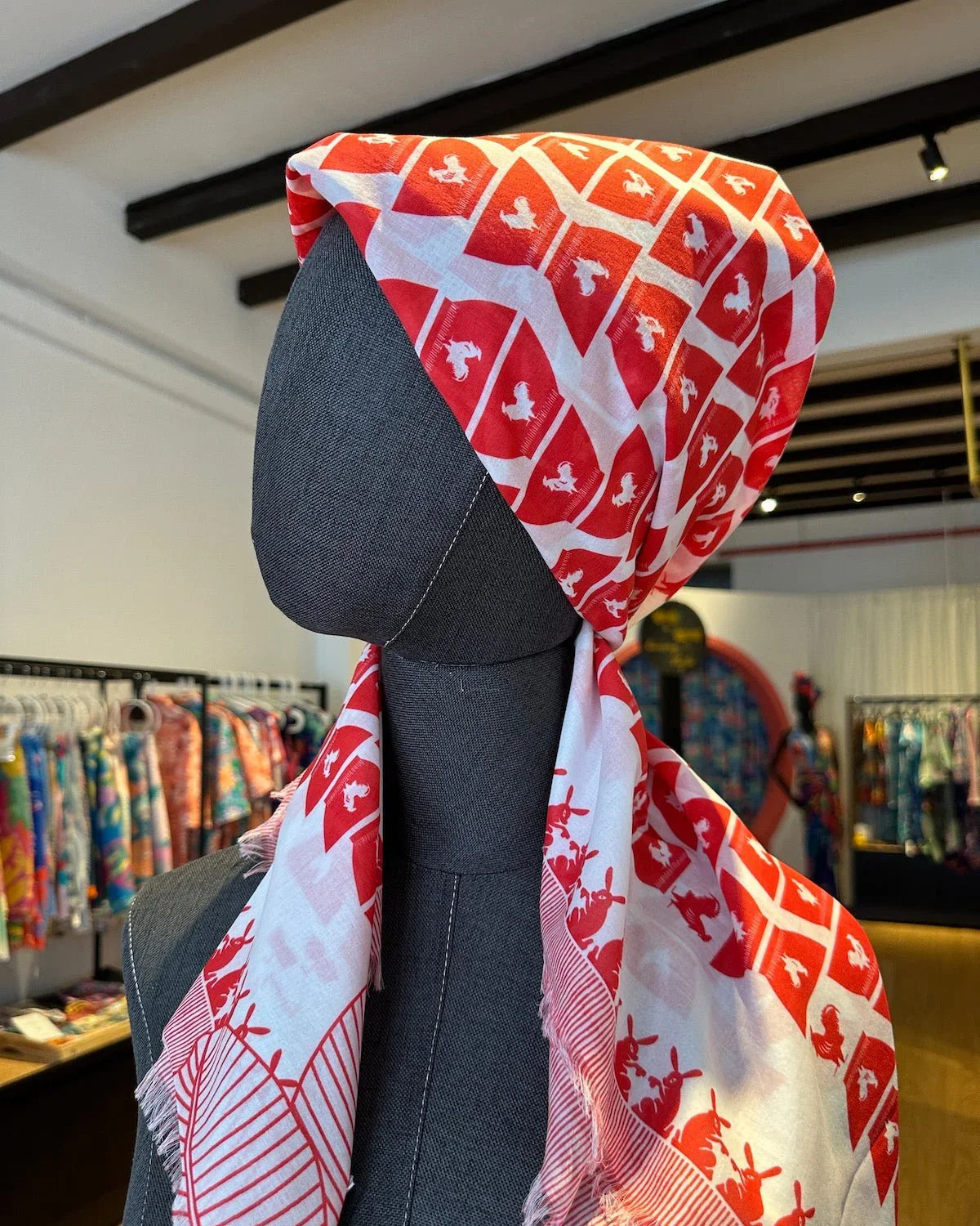 BINARY STYLE | Taste of Nostalgia 115x115cm Square Scarf