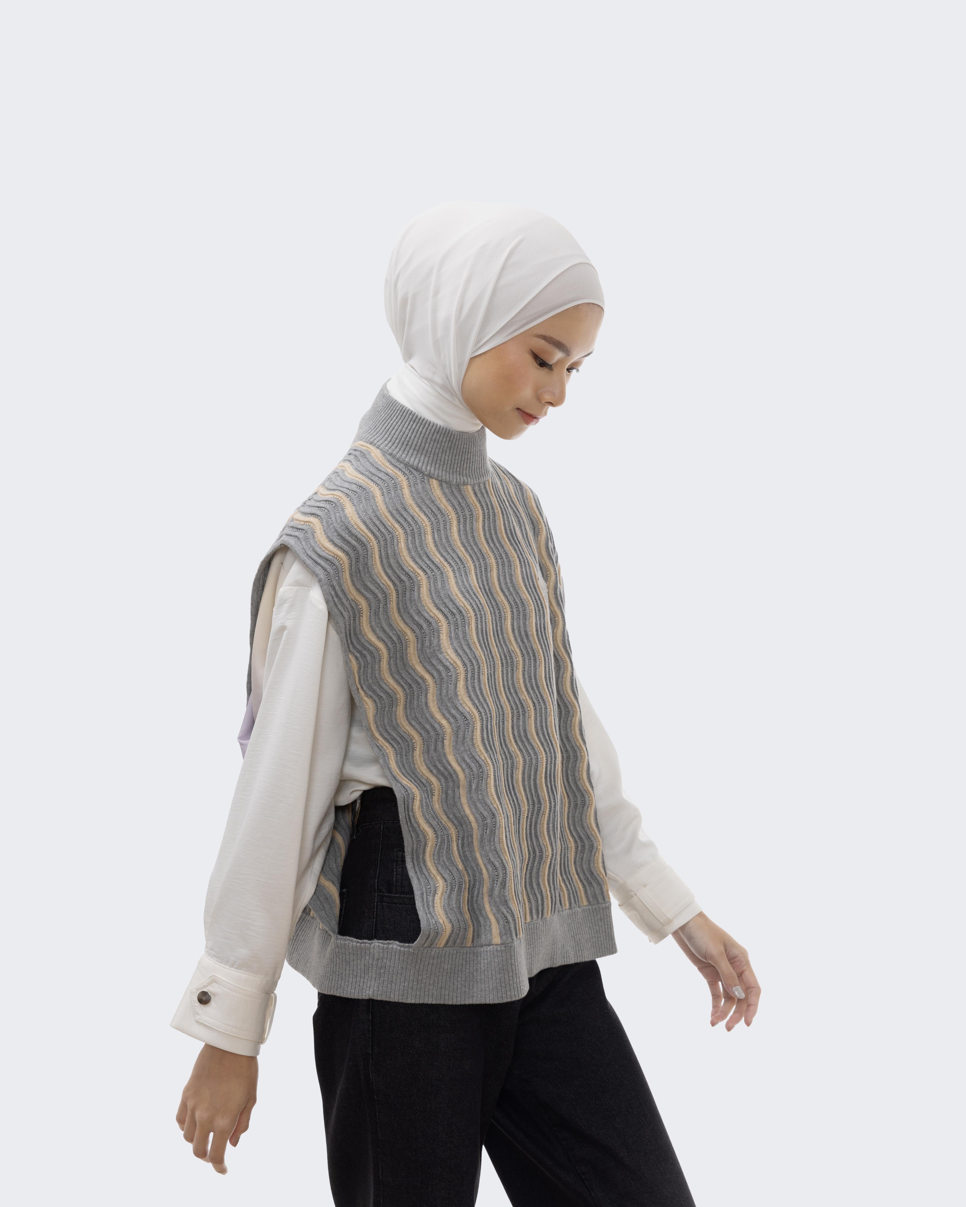 RIA MIRANDA | Darya Knit