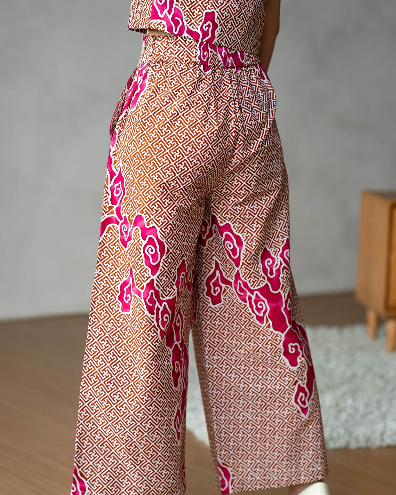 STUDIO GYPSIED | Batik Box Pleat Culottes In Tumbuh Pink