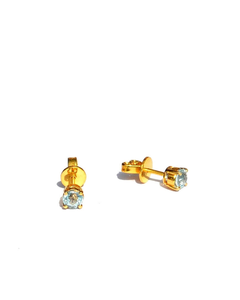 CREATIVE JEWELLERY STUDIO | Burmese Aquamarine, Yellow Gold Stud Earrings by Design of Gems